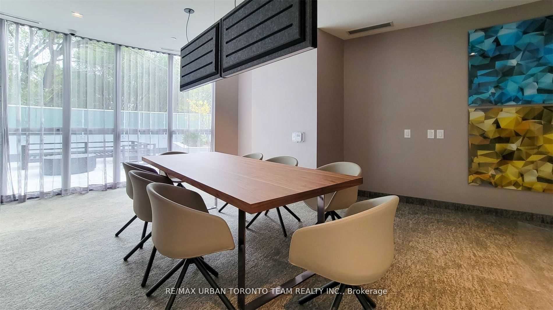 219 Dundas Street E Ph101 Property Photo 15