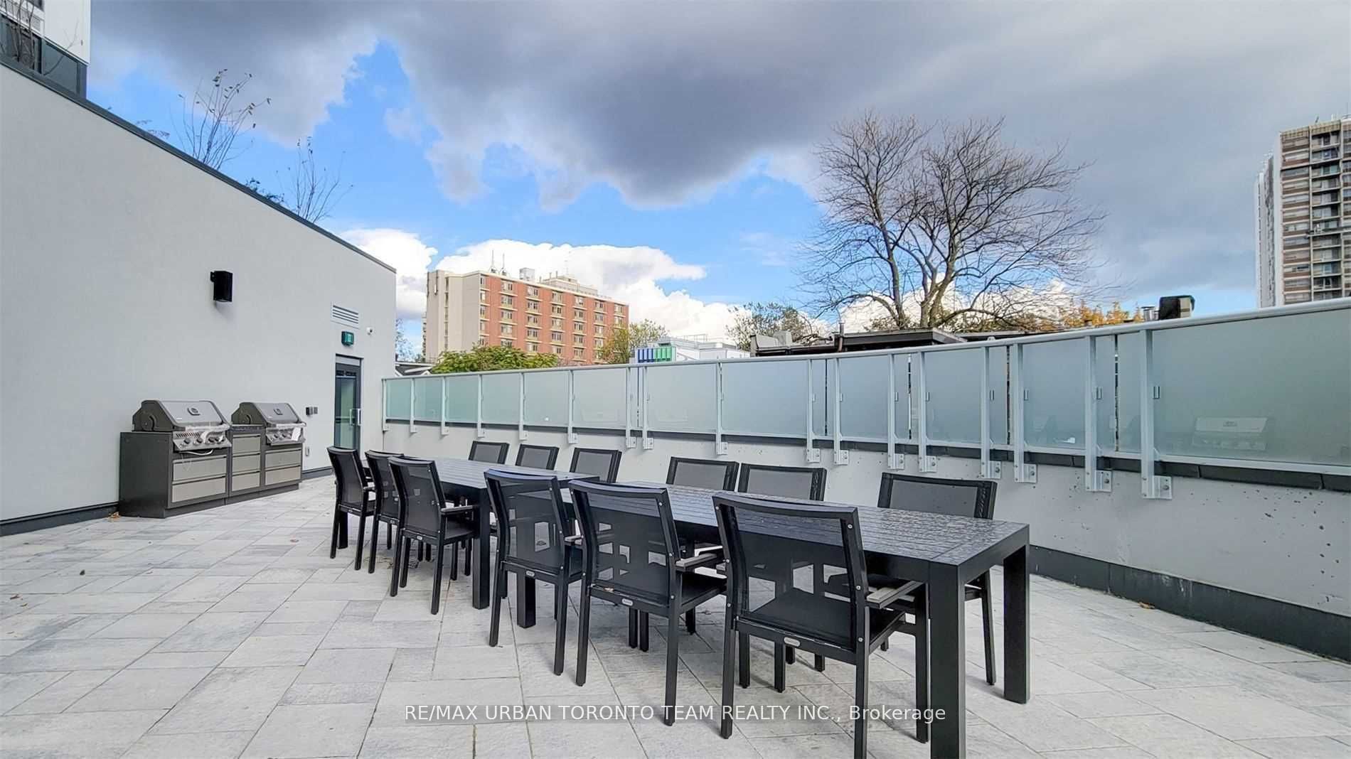 219 Dundas Street E Ph101 Property Photo 18