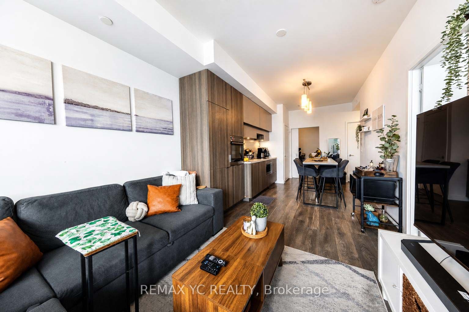 8 Eglinton Avenue E 4812 Property Photo 21