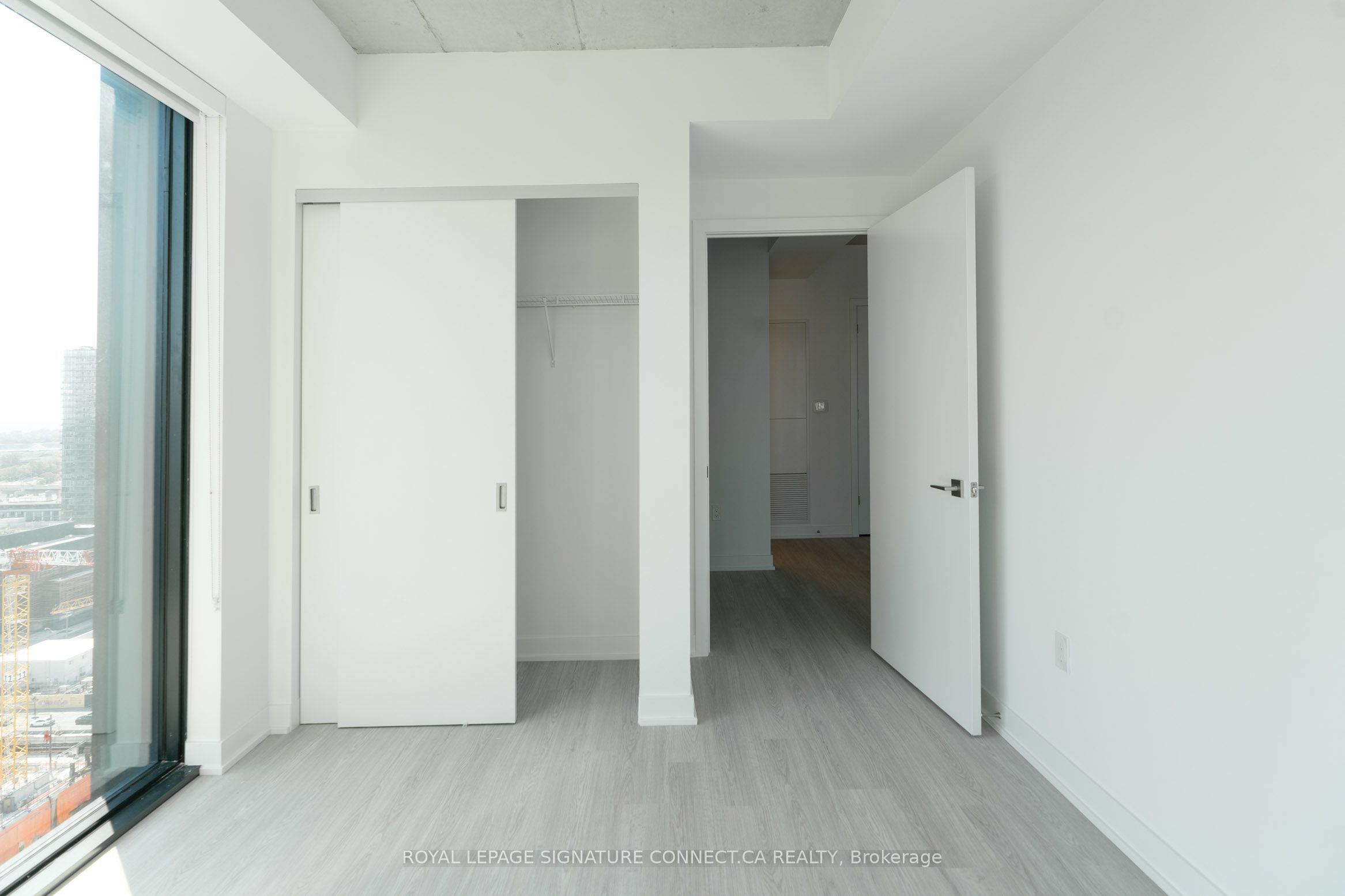 284 King Street E 2107 Property Photo 11