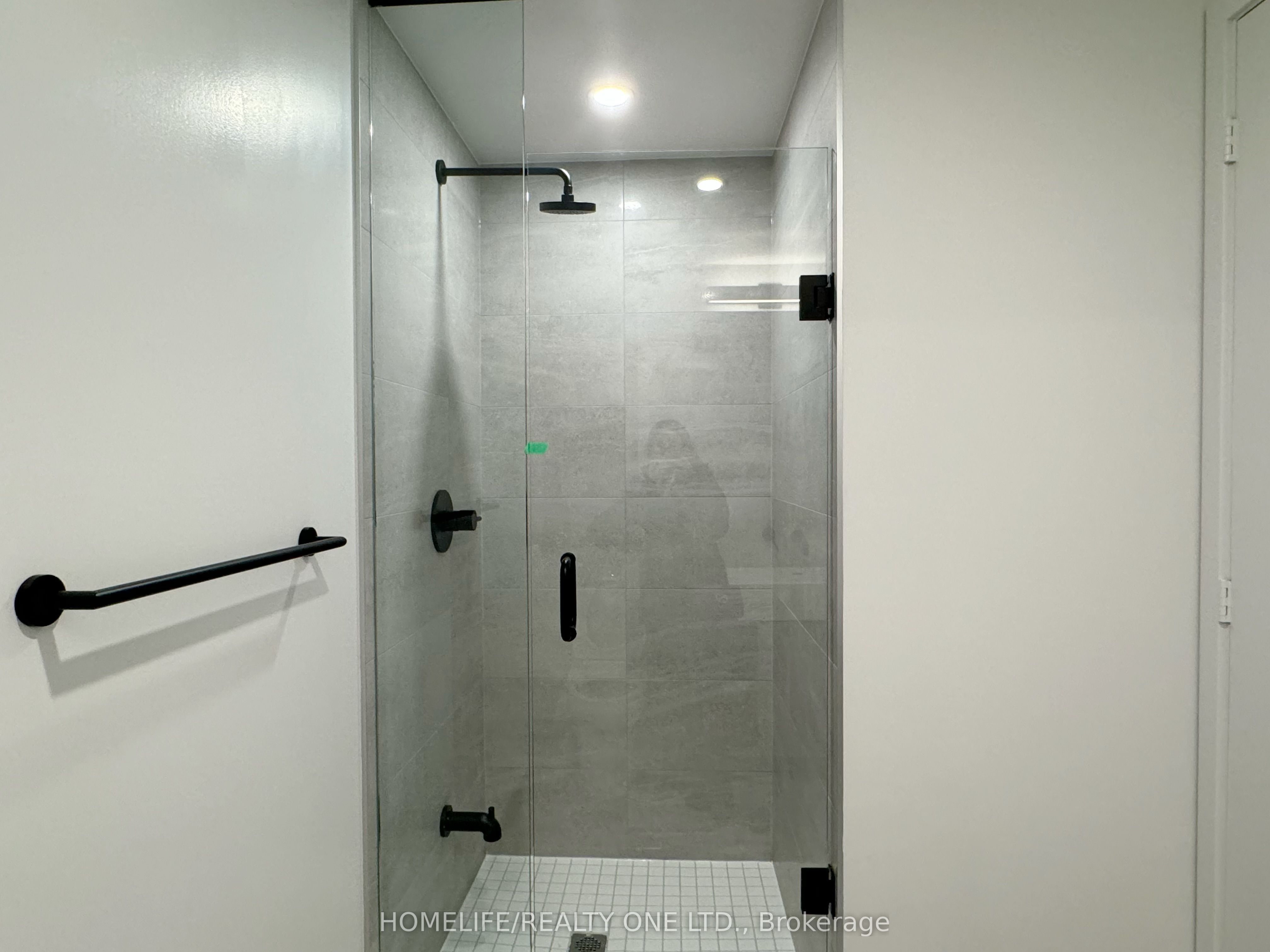 108 Peter Street 4106 Property Photo 4