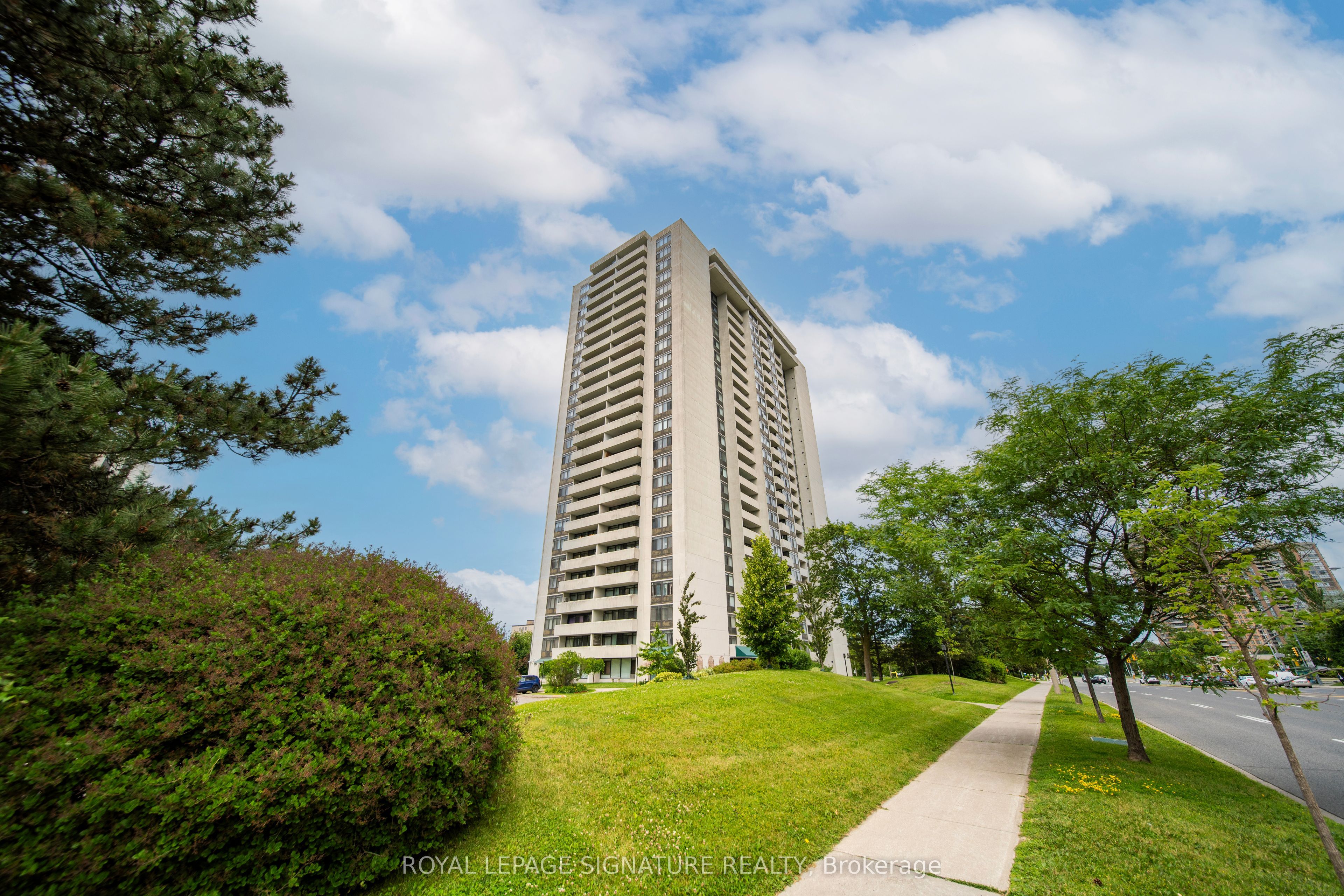 3300 Don Mills Road 1506