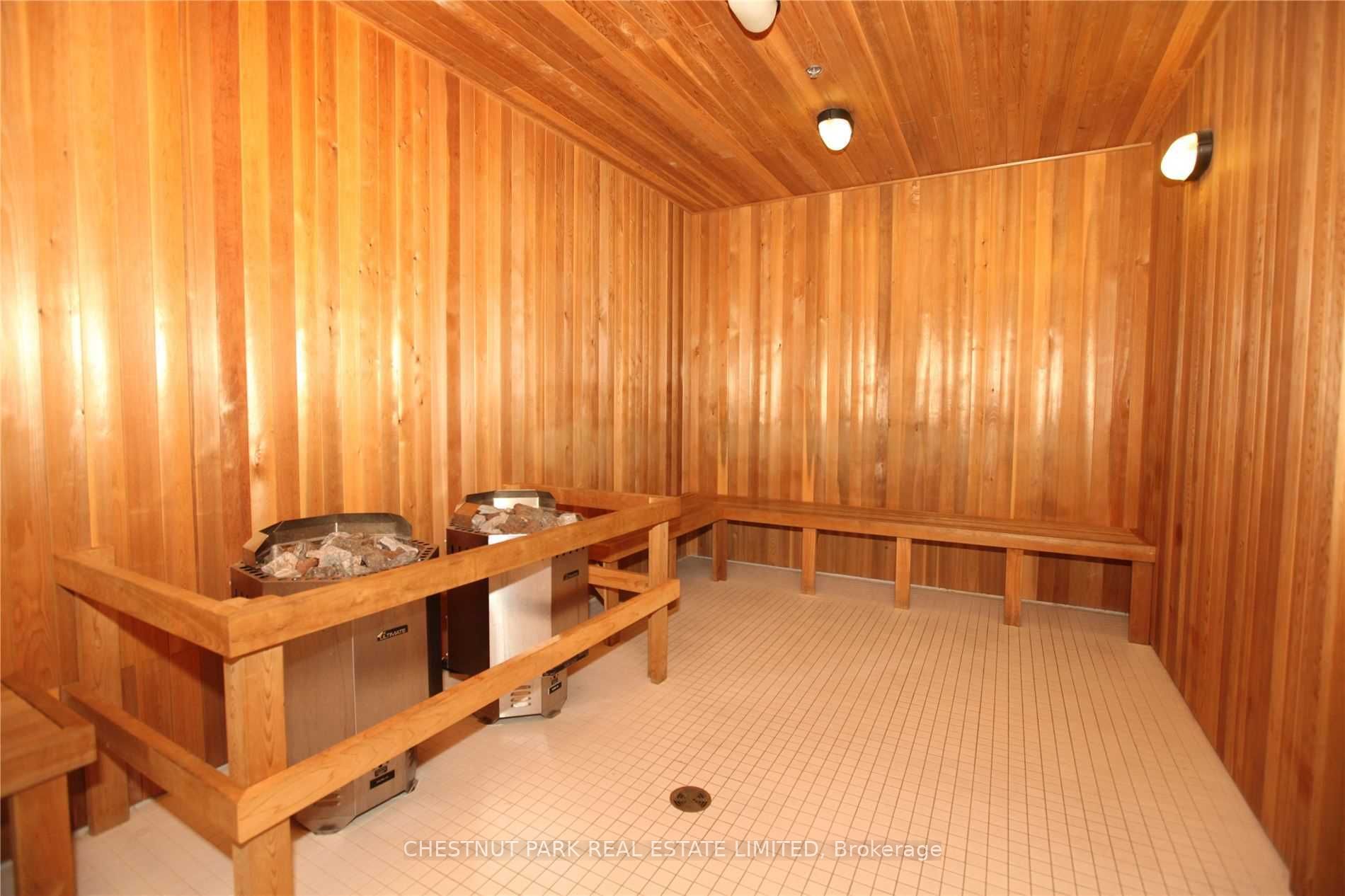 352 Front Street W 1711 Property Photo 15