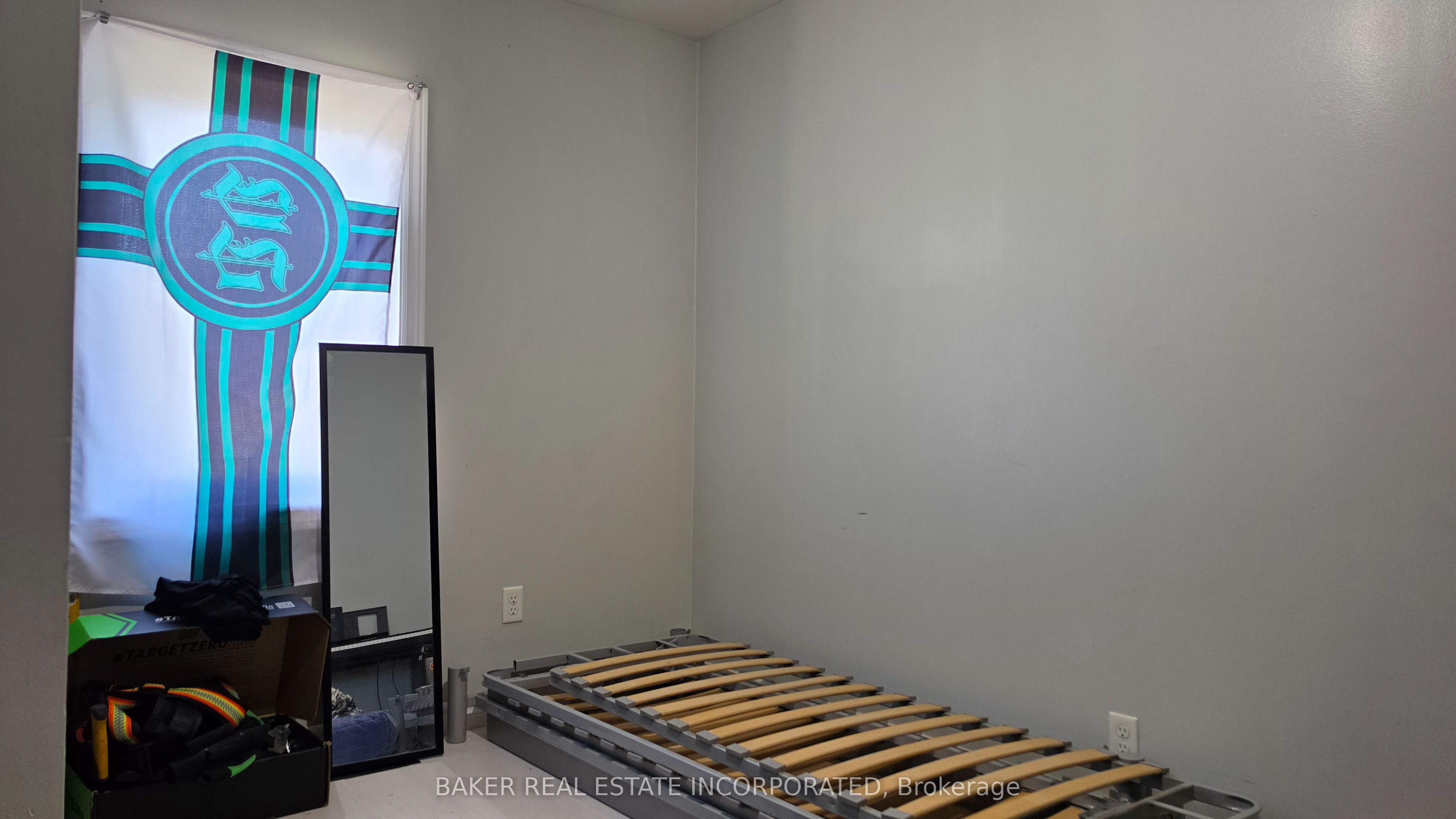 739 Vaughan Road Property Photo 12