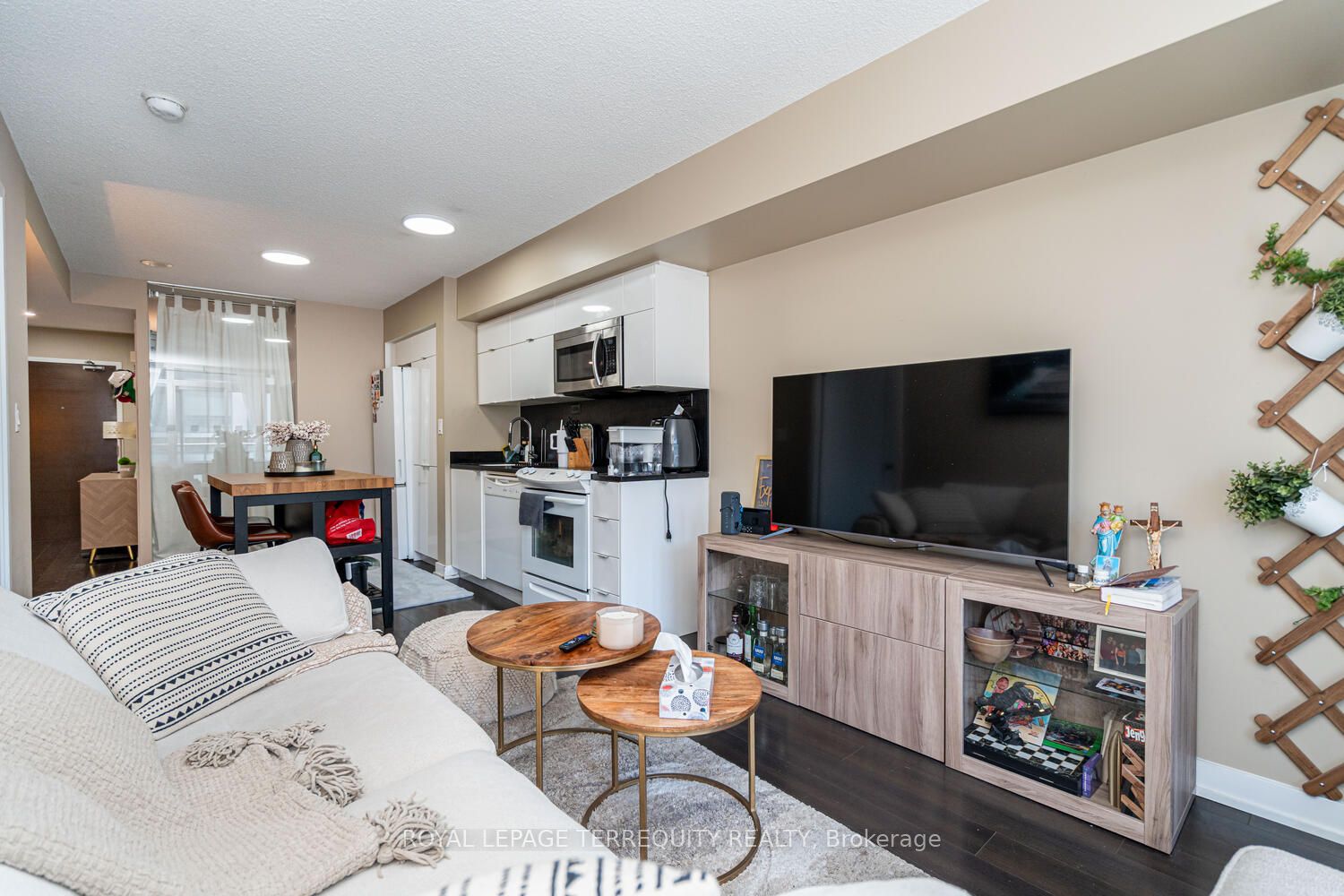 151 Dan Leckie Way 610 Property Photo 21