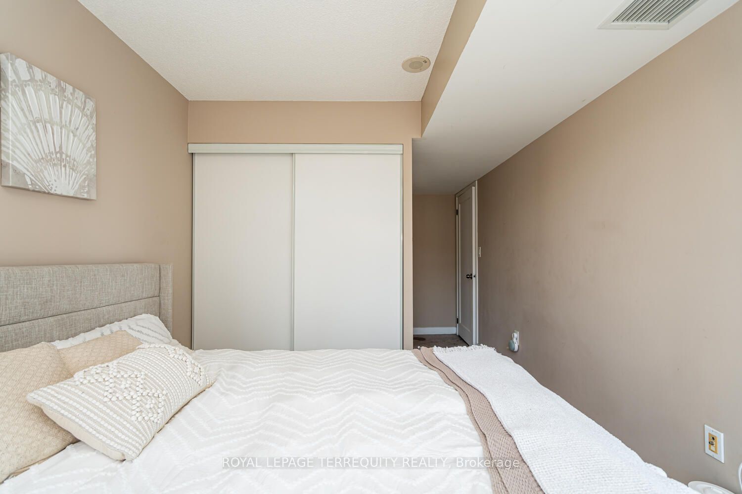 151 Dan Leckie Way 610 Property Photo 27