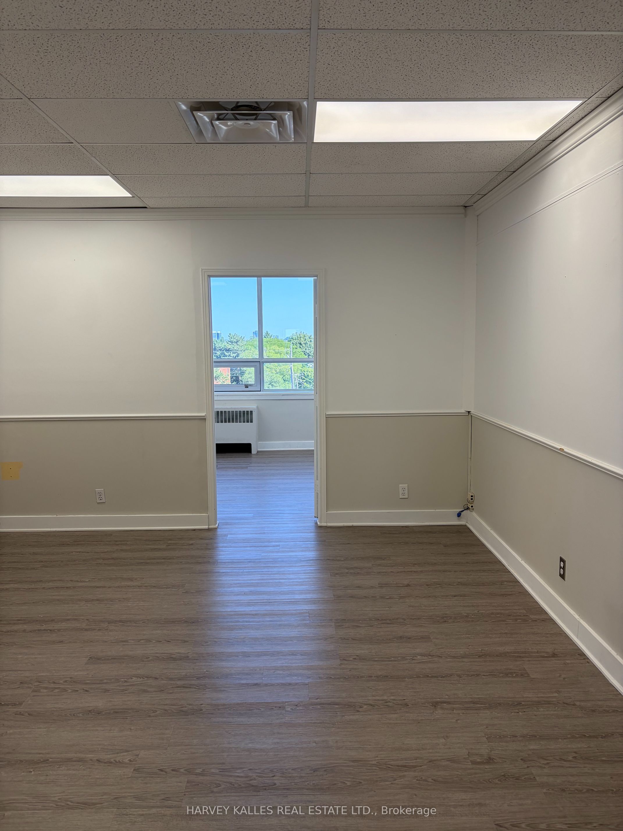 170 The Donway West 410 Property Photo 6