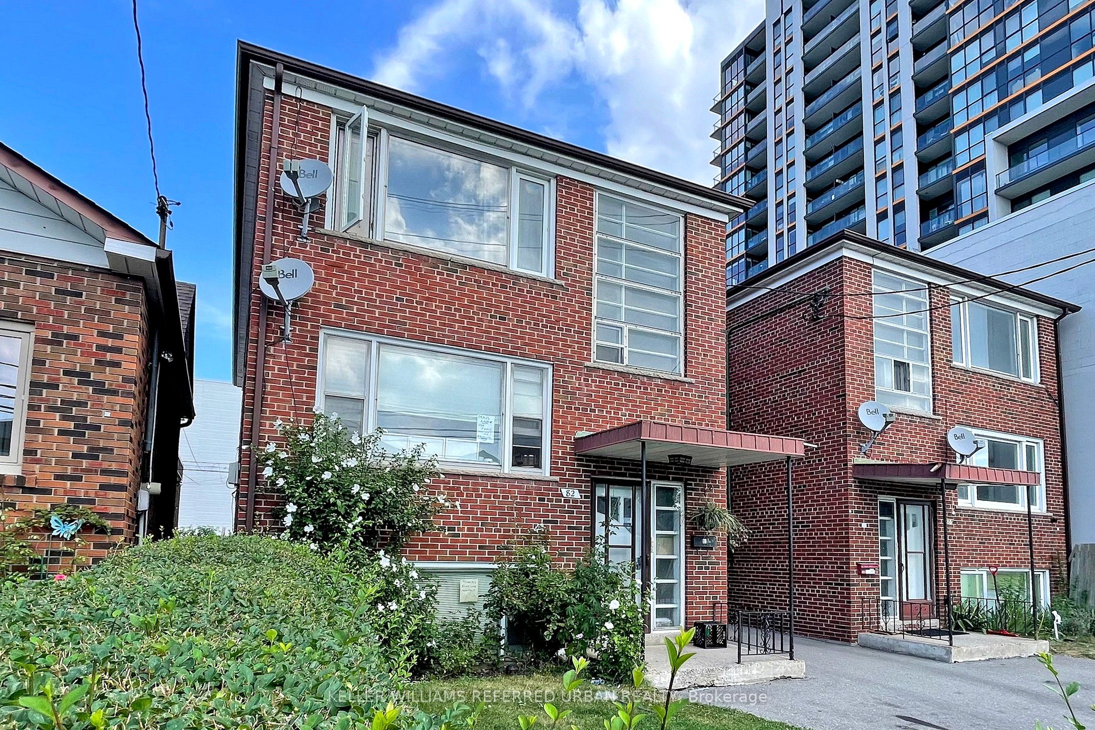 82 Lanark Avenue Property Photo 3