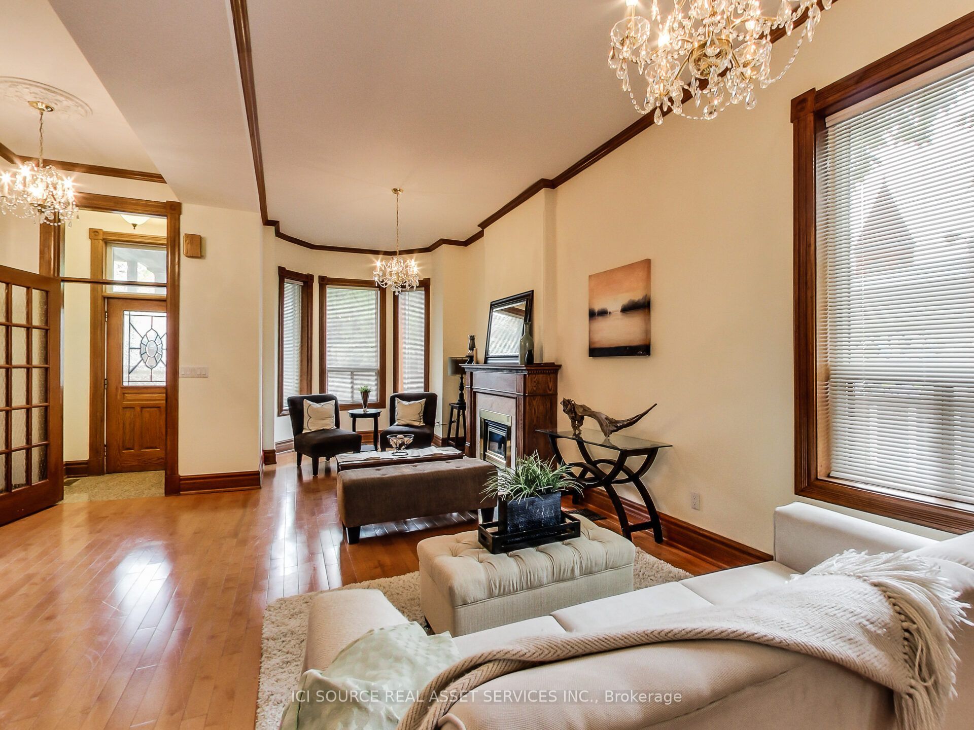 287 Palmerston Avenue Main Property Photo 7