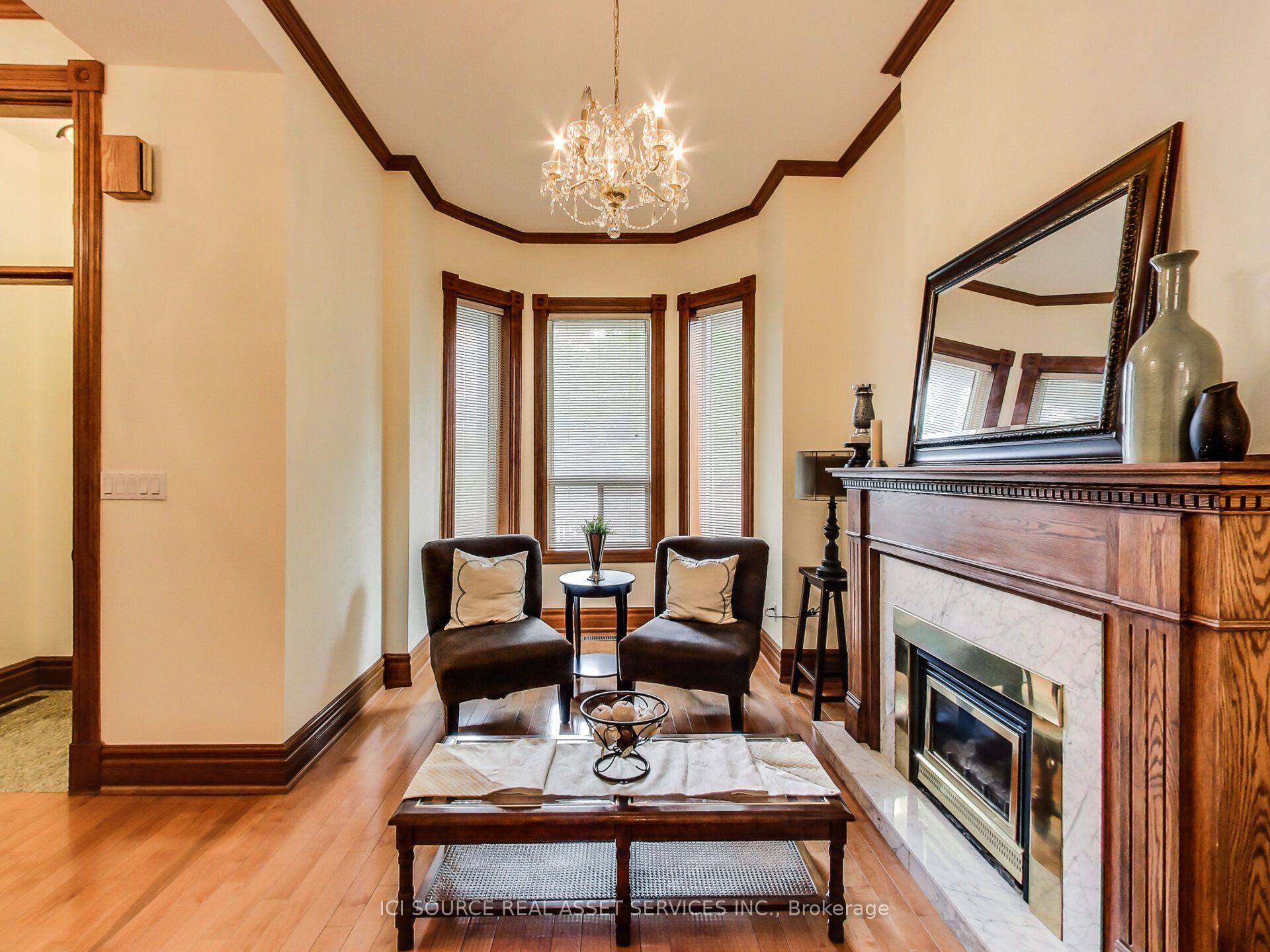 287 Palmerston Avenue Main Property Photo 8