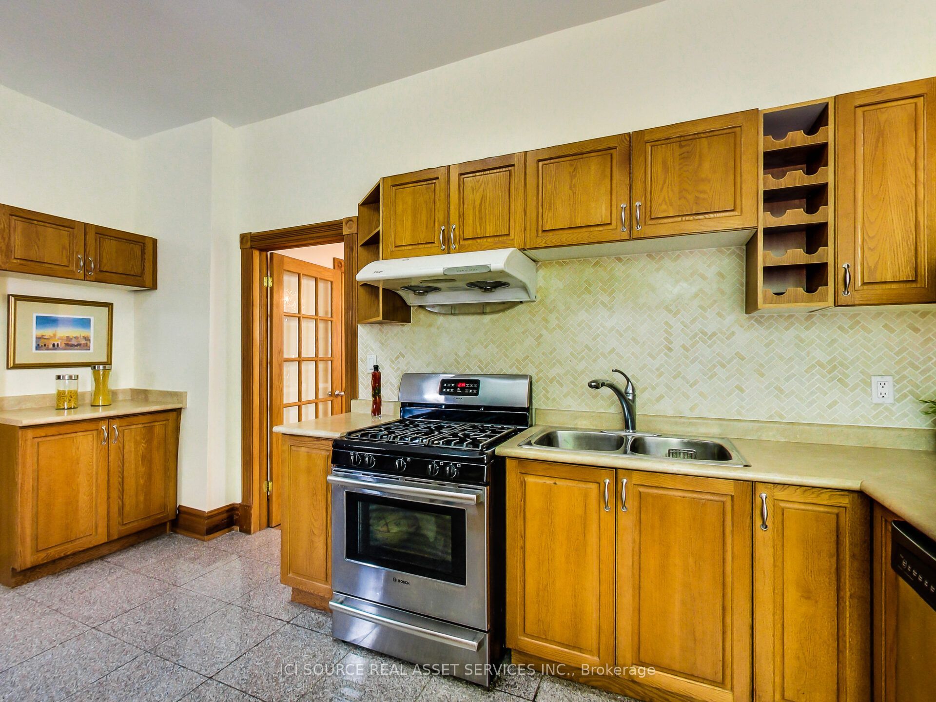 287 Palmerston Avenue Main Property Photo 14