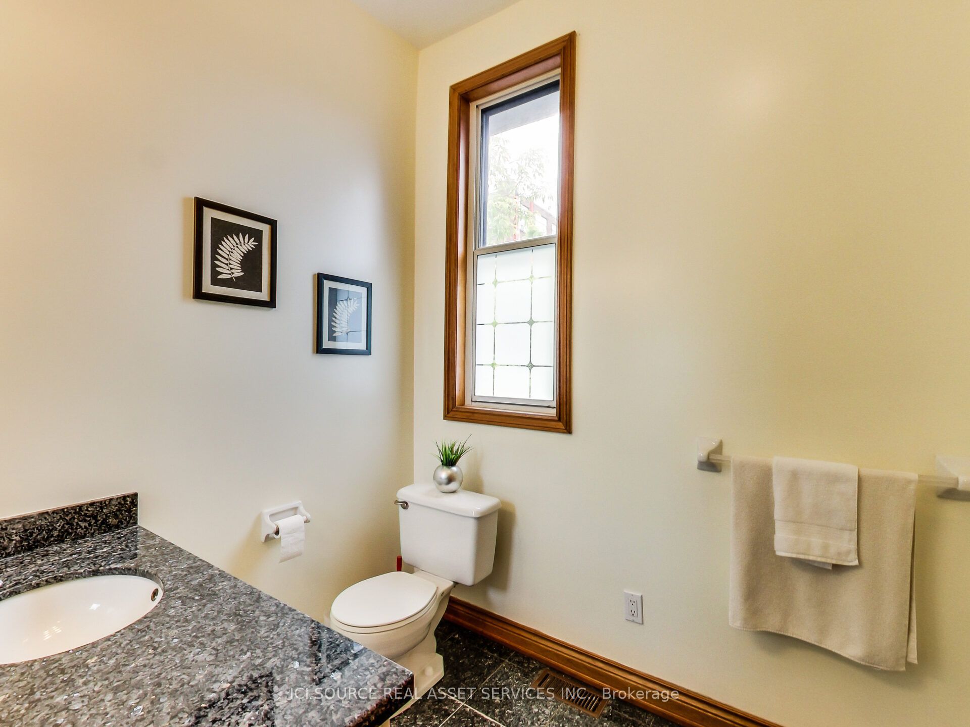 287 Palmerston Avenue Main Property Photo 25