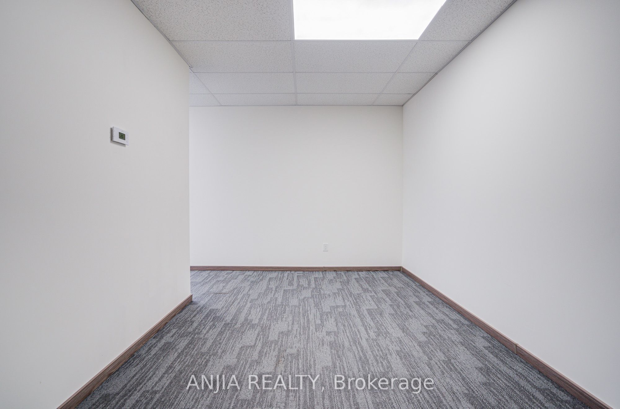 105 Gordon Baker Road 617 Property Photo 12