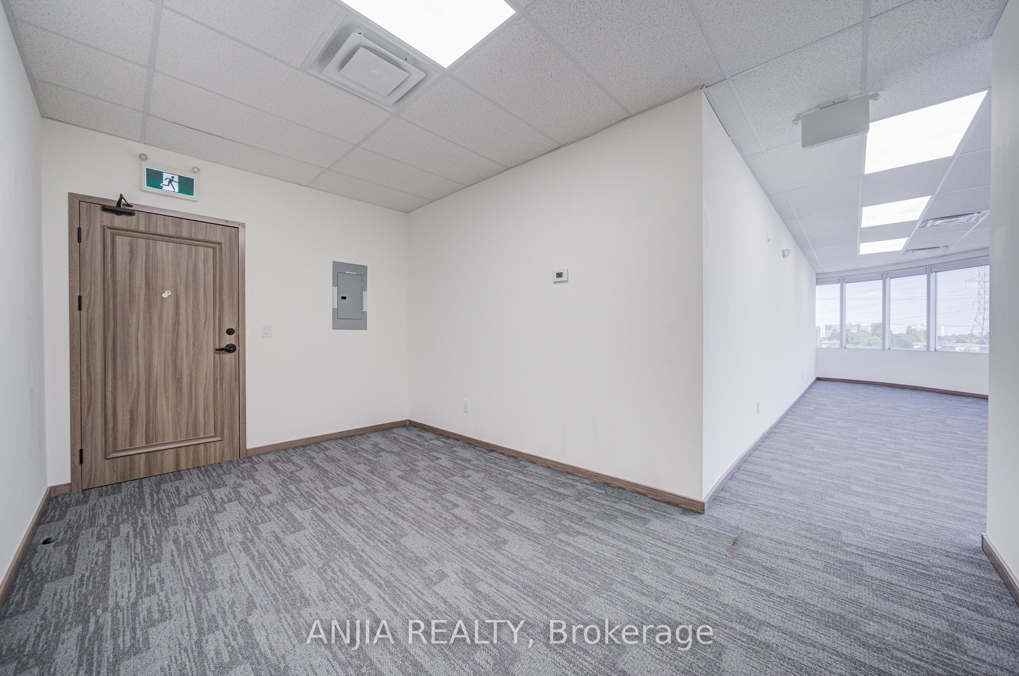 105 Gordon Baker Road 617 Property Photo 15