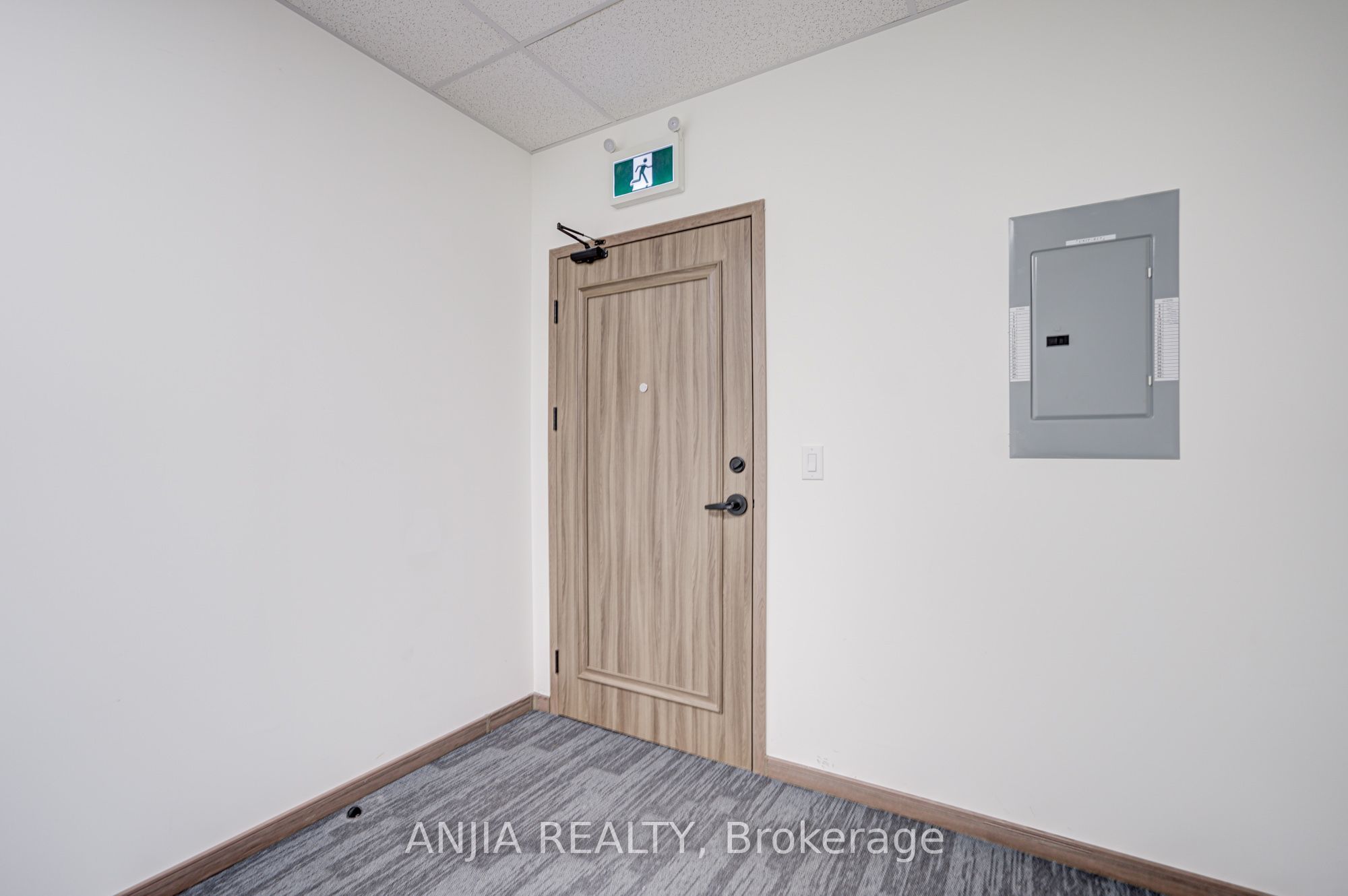 105 Gordon Baker Road 617 Property Photo 20