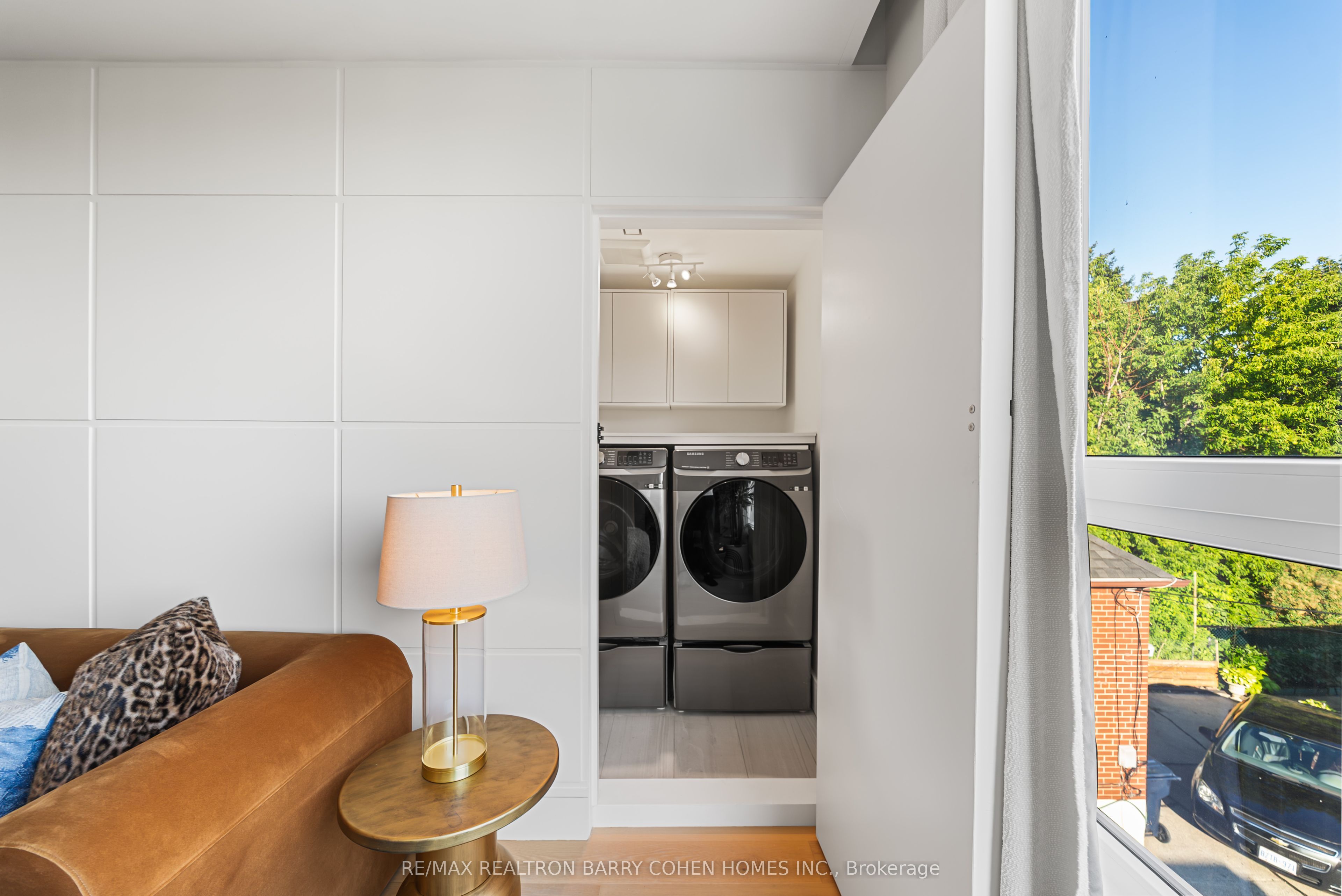 33 Lanark Avenue Property Photo 13