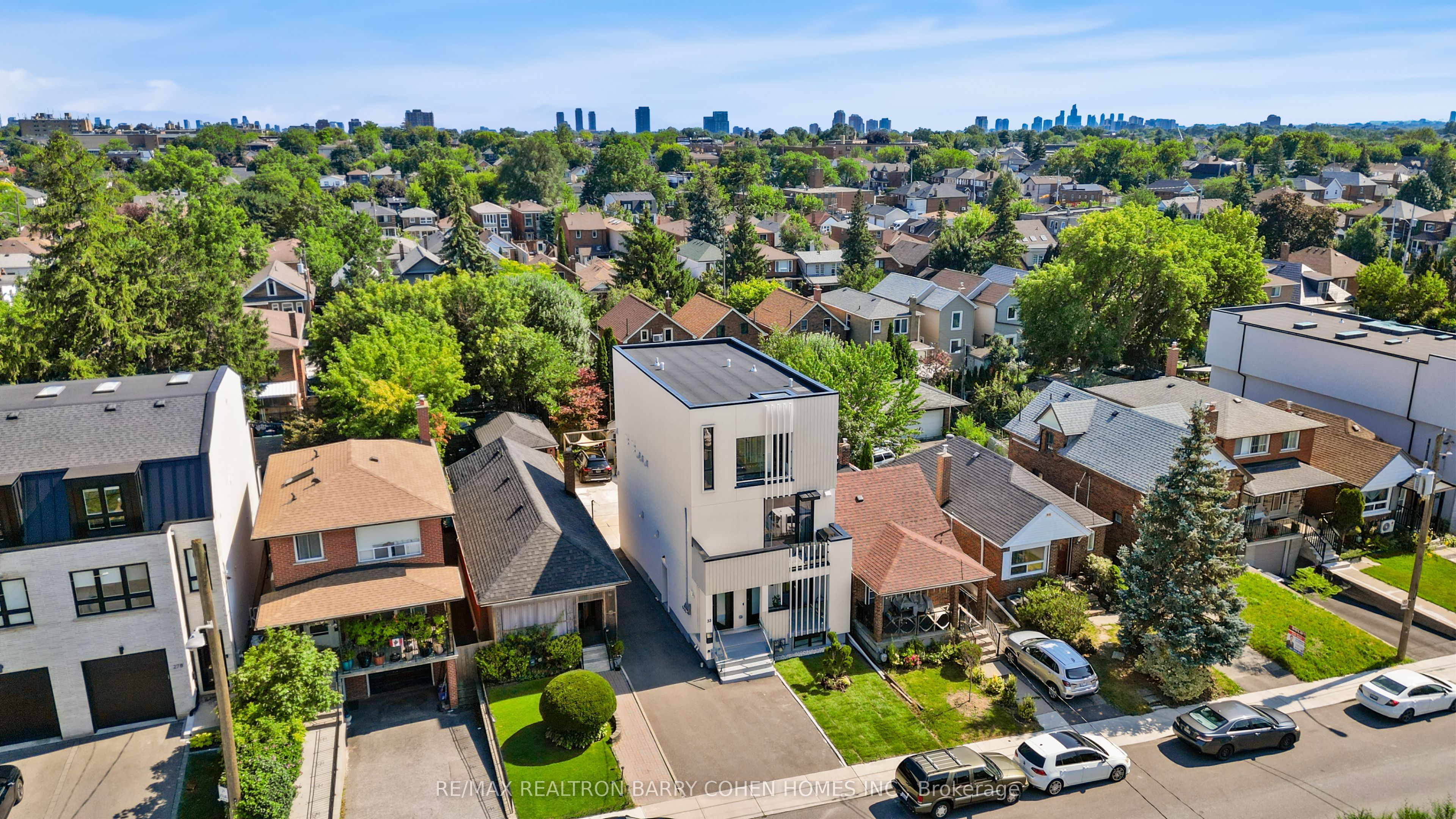 33 Lanark Avenue Property Photo 47