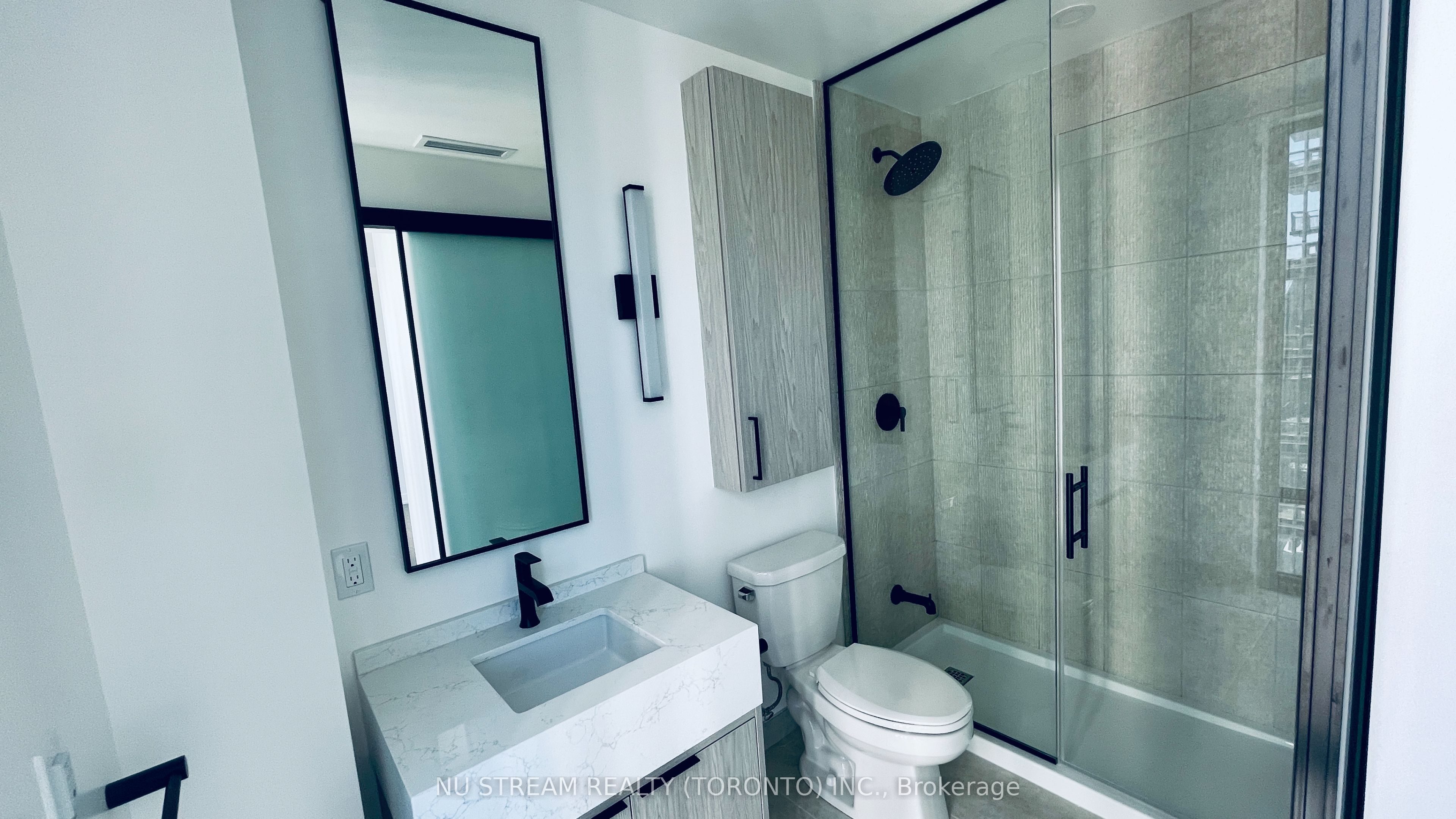 91 Montclair Avenue 1502 Property Photo 15