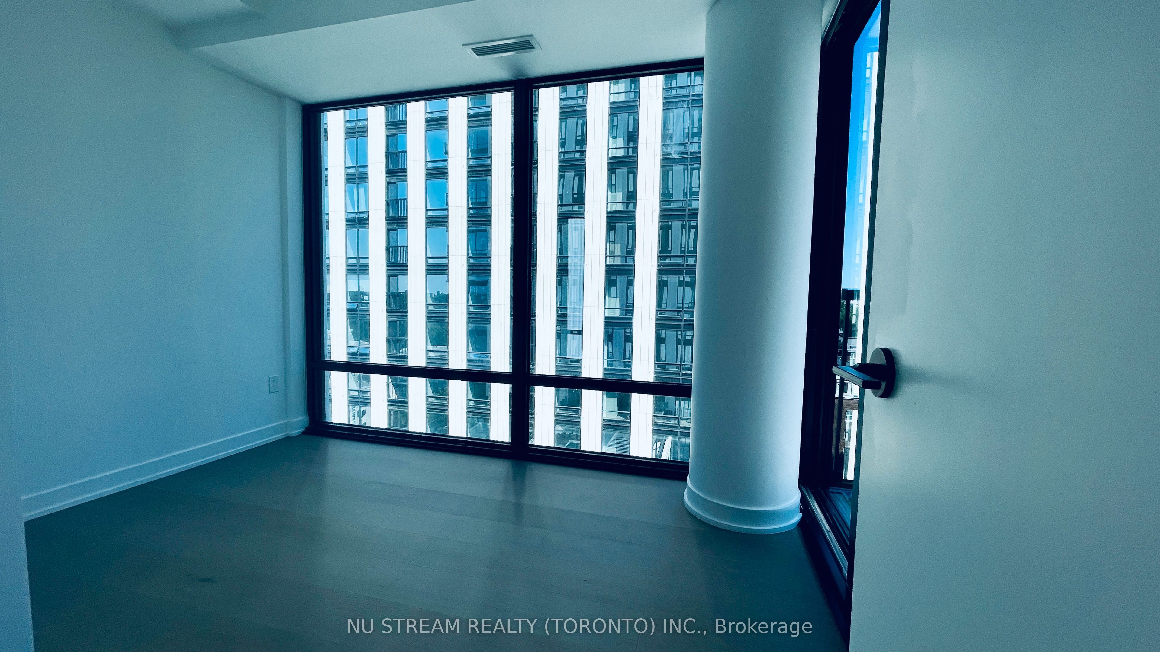 91 Montclair Avenue 1502 Property Photo 16