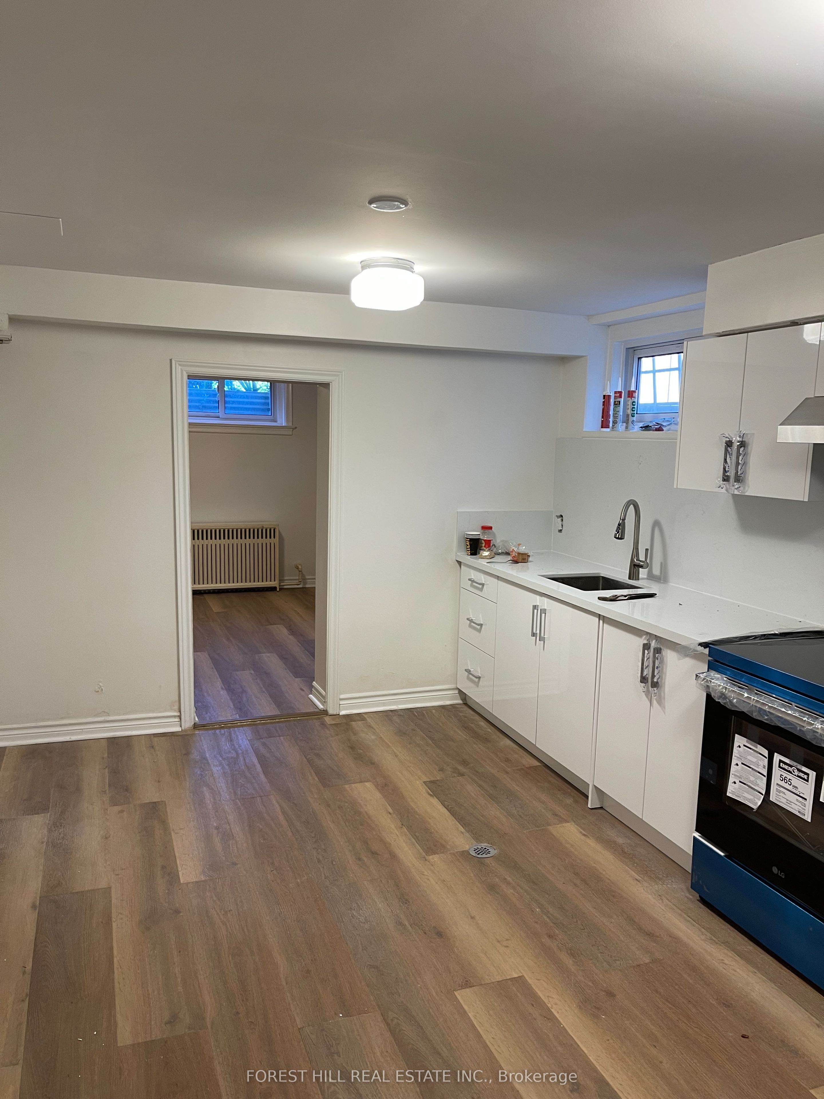 18 Irvington Crescent Property Photo 13