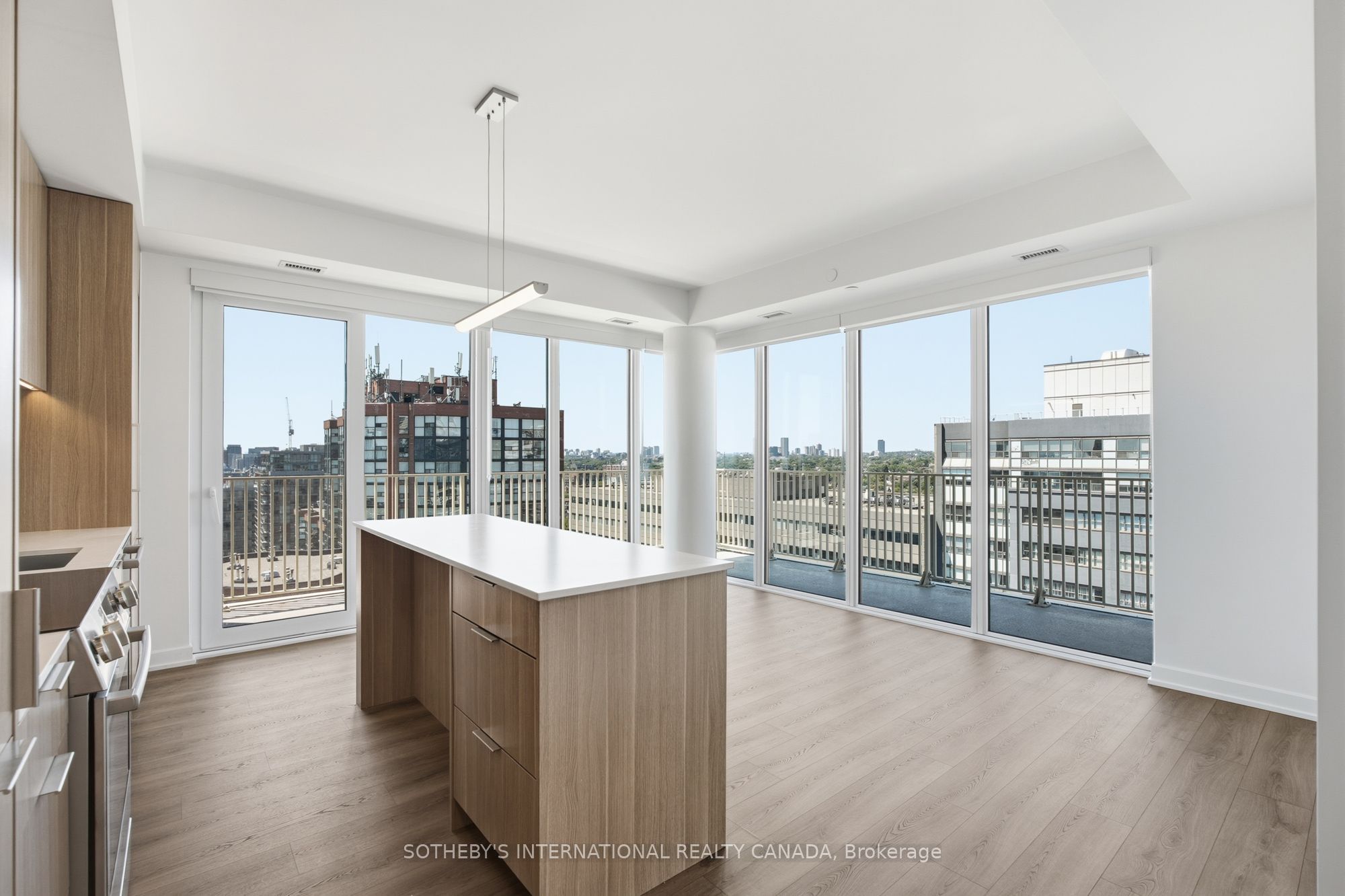 88 Bathurst Street 1503 Property Photo 2