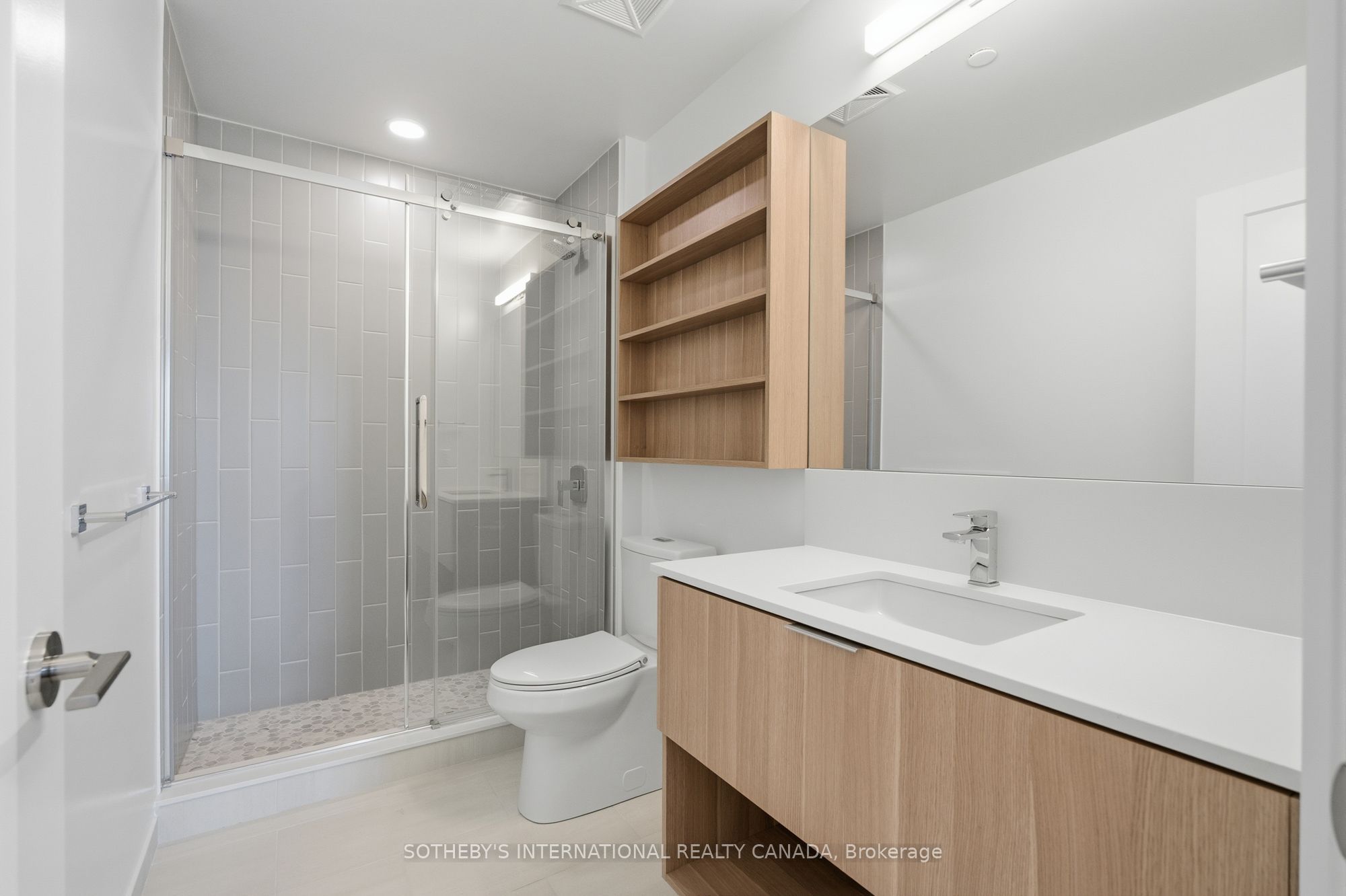 88 Bathurst Street 1503 Property Photo 24
