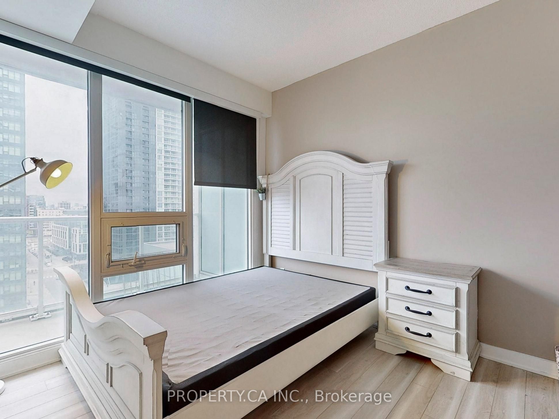 17 Bathurst Street 1209 Property Photo 21