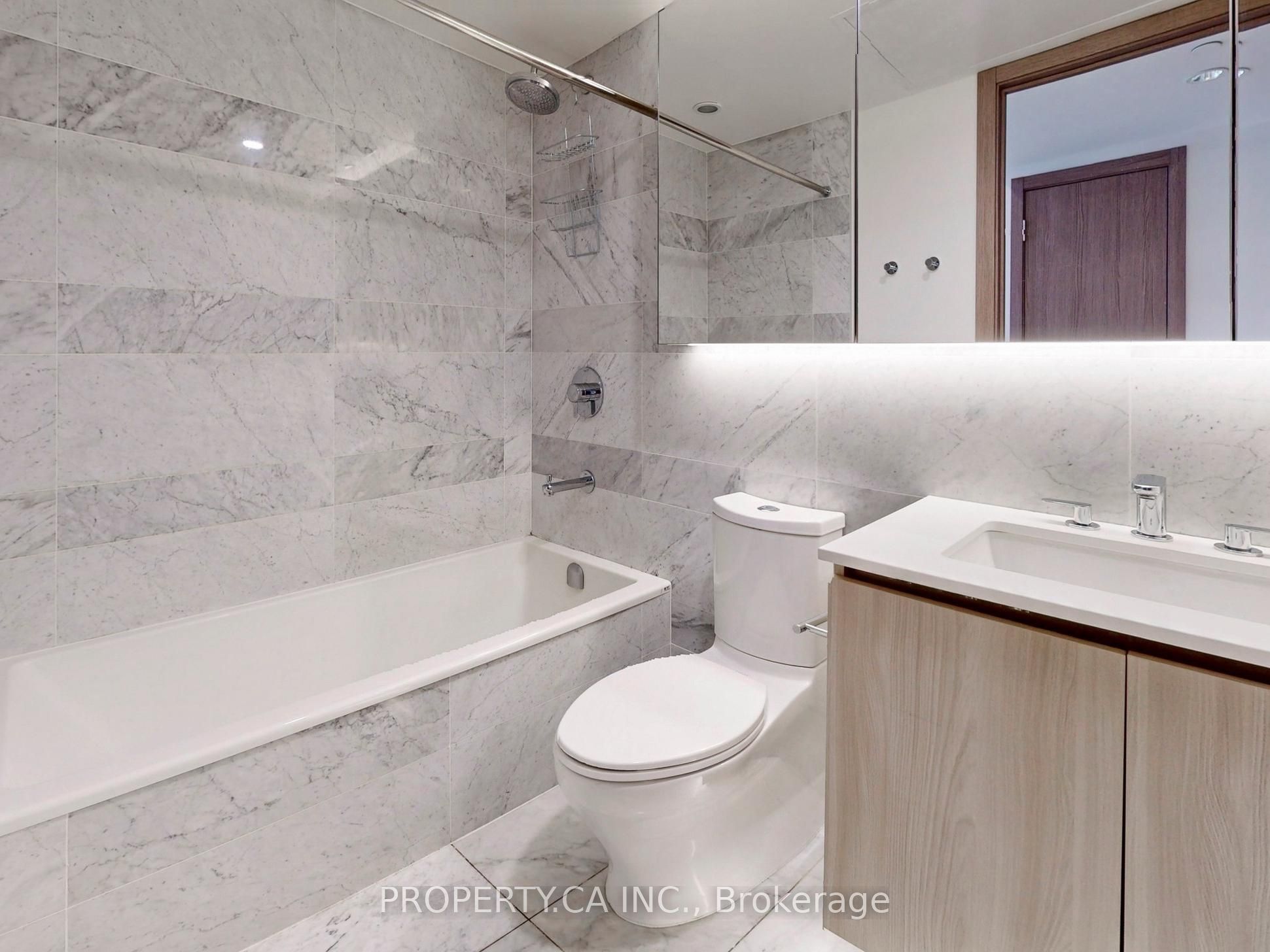 17 Bathurst Street 1209 Property Photo 24