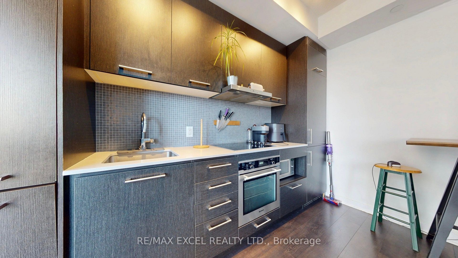 87 Peter Street 2507 Property Photo 8
