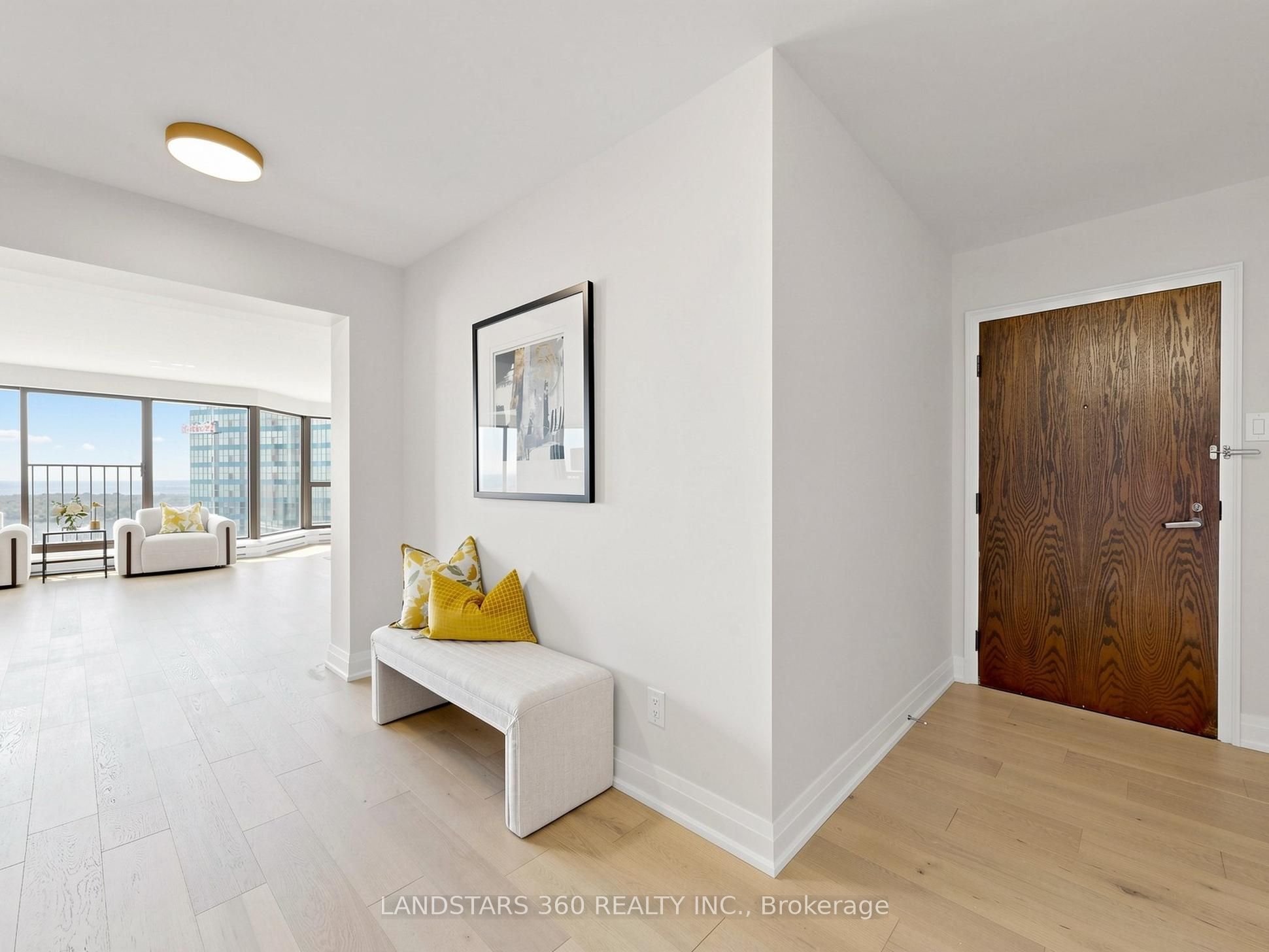 55 Harbour Square 3311 Property Photo 5