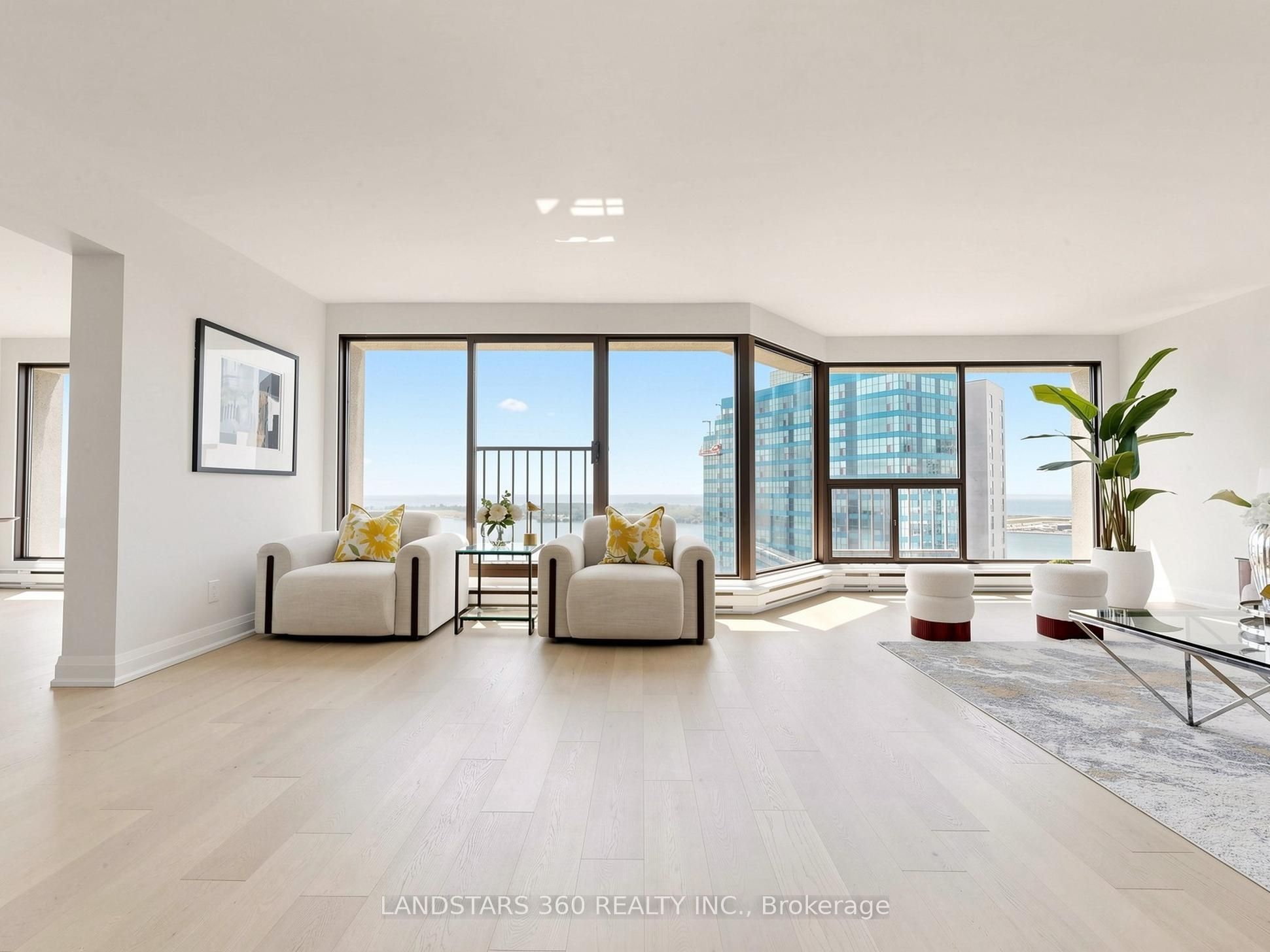 55 Harbour Square 3311 Property Photo 7