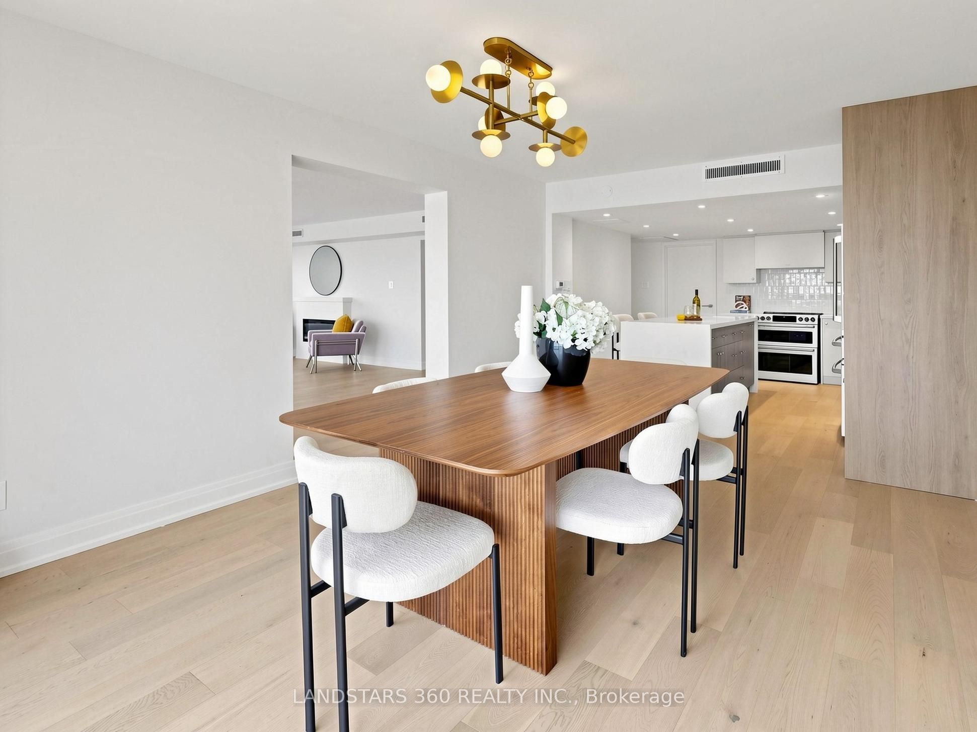 55 Harbour Square 3311 Property Photo 19