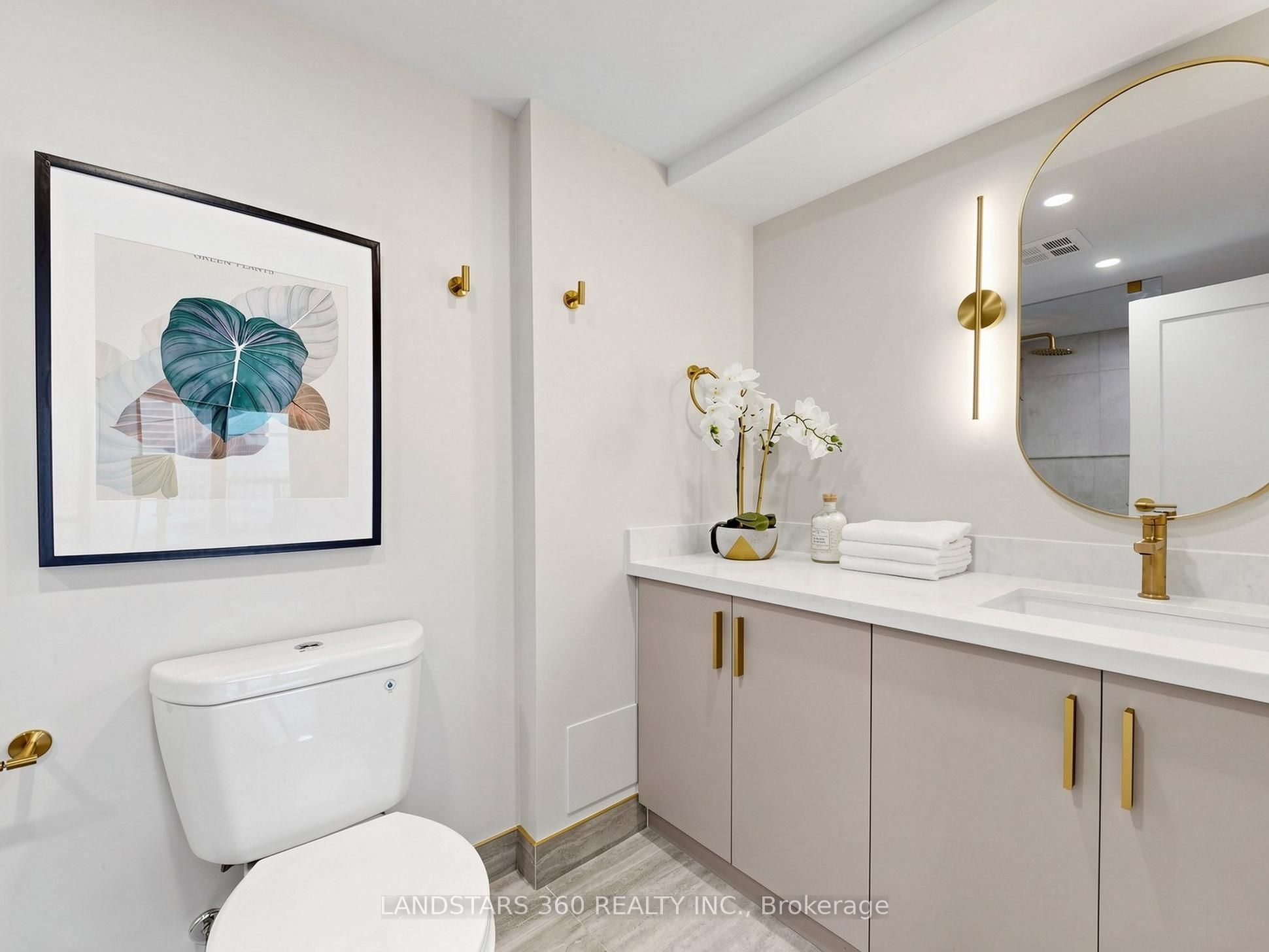 55 Harbour Square 3311 Property Photo 24