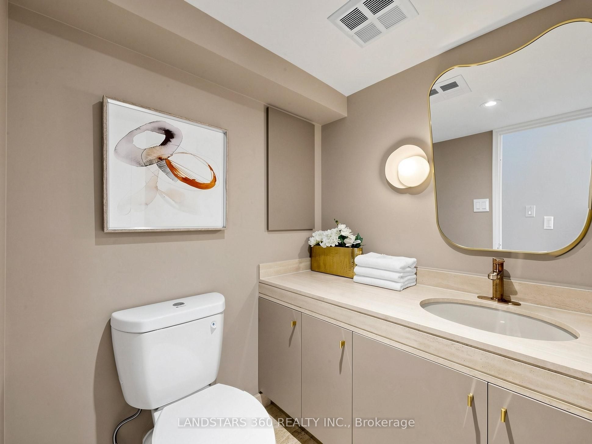 55 Harbour Square 3311 Property Photo 34