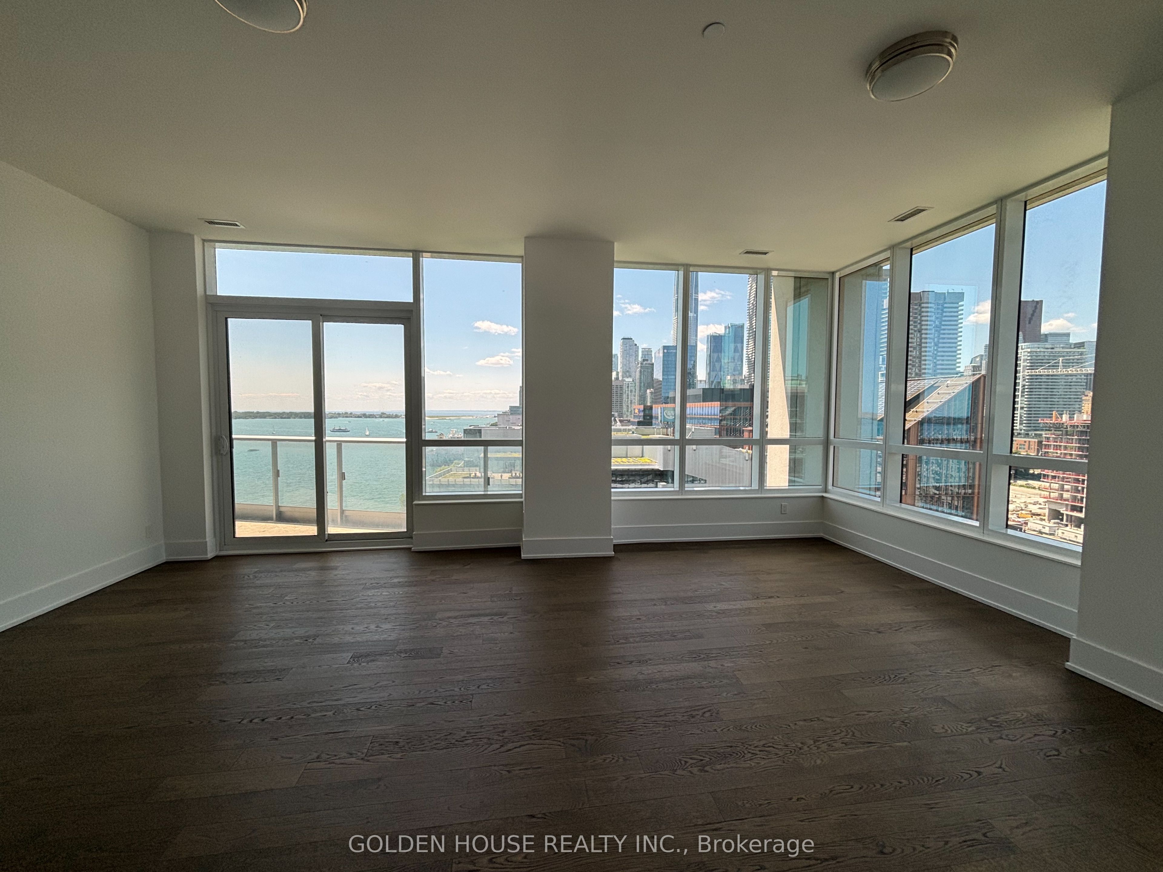 55 Merchants' Wharf Ph23 Property Photo 4