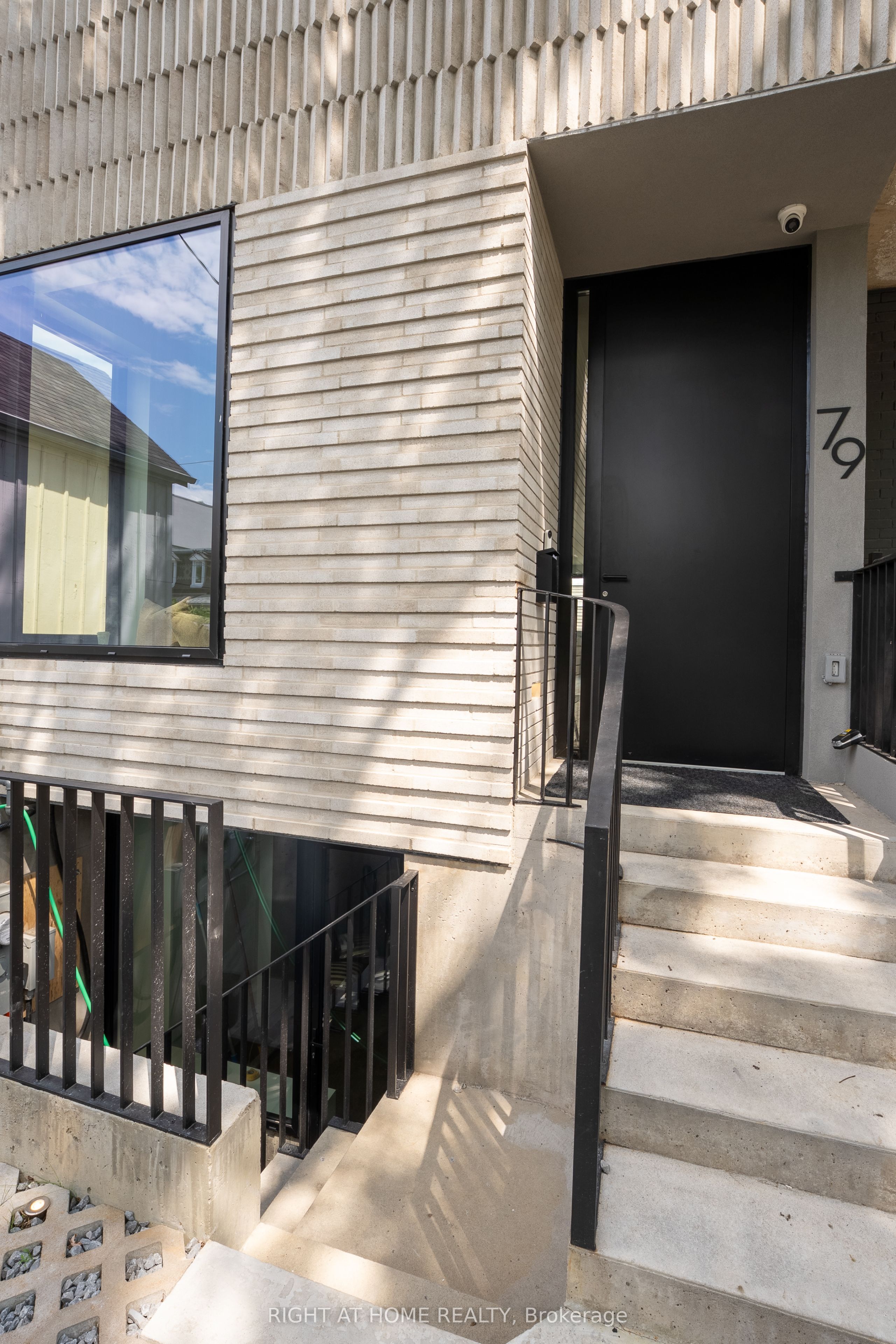 79 Northcote Avenue Property Photo 3