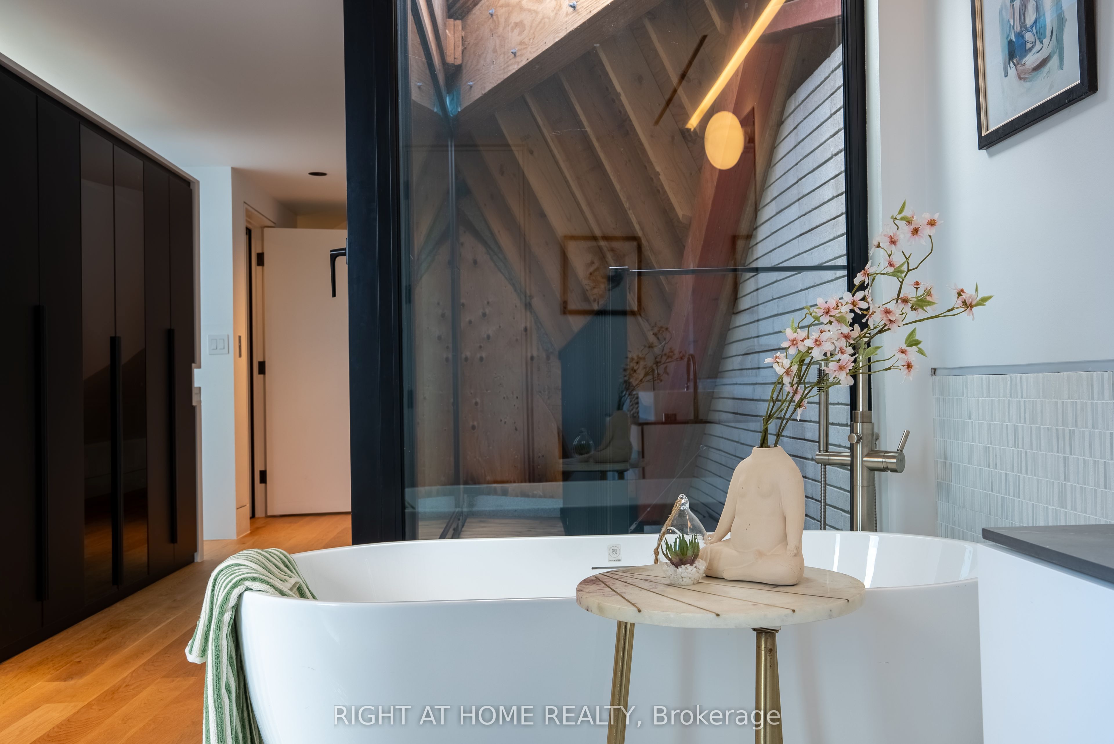 79 Northcote Avenue Property Photo 38