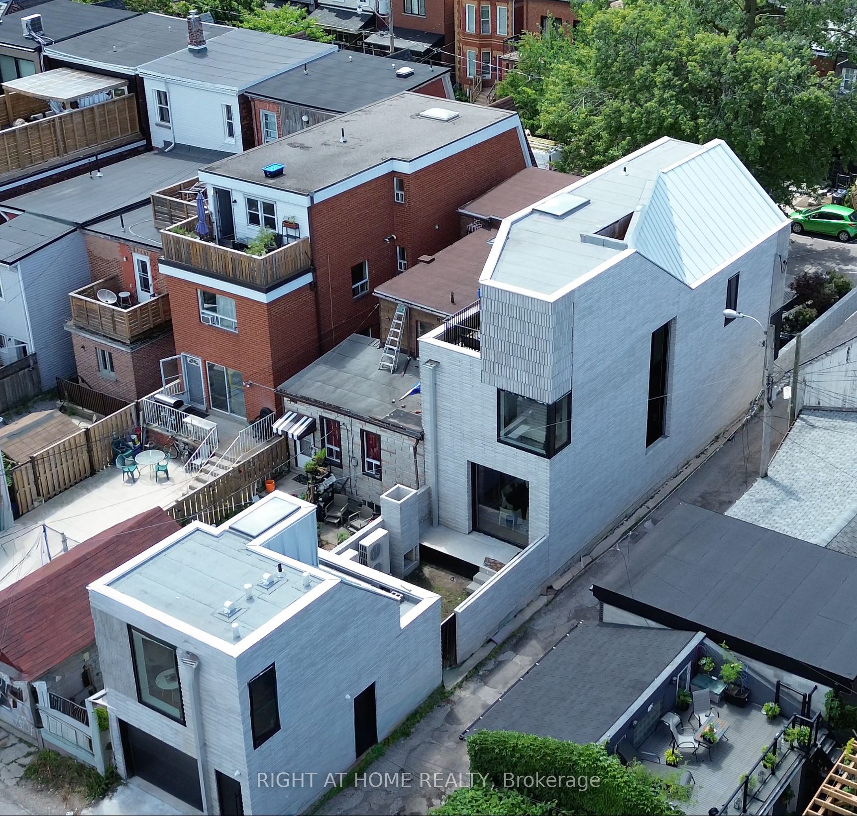 79 Northcote Avenue Property Photo 45