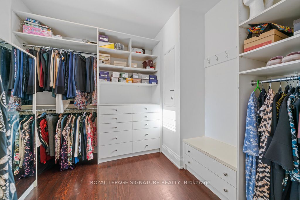 428 Glengrove Avenue Property Photo 14
