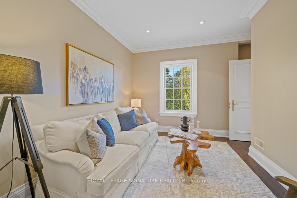 428 Glengrove Avenue Property Photo 16