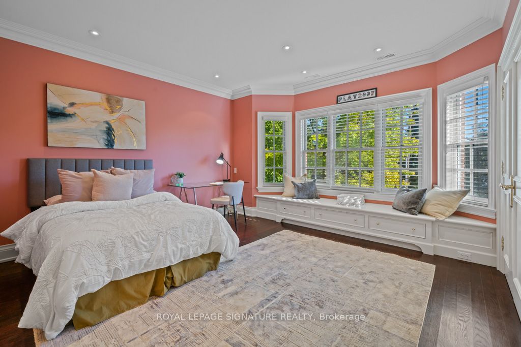 428 Glengrove Avenue Property Photo 17