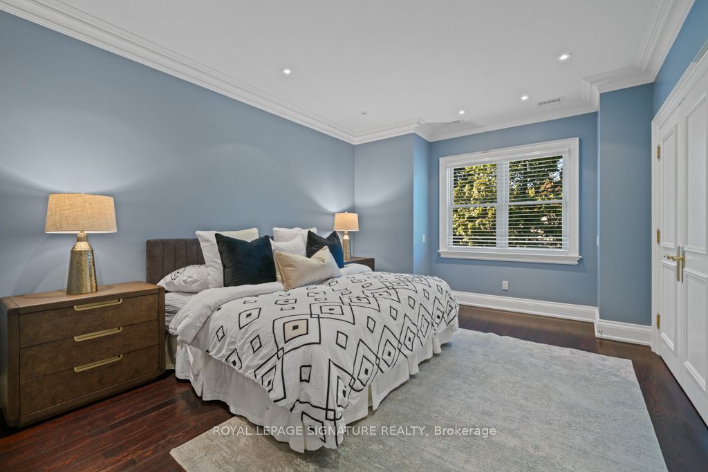 428 Glengrove Avenue Property Photo 22