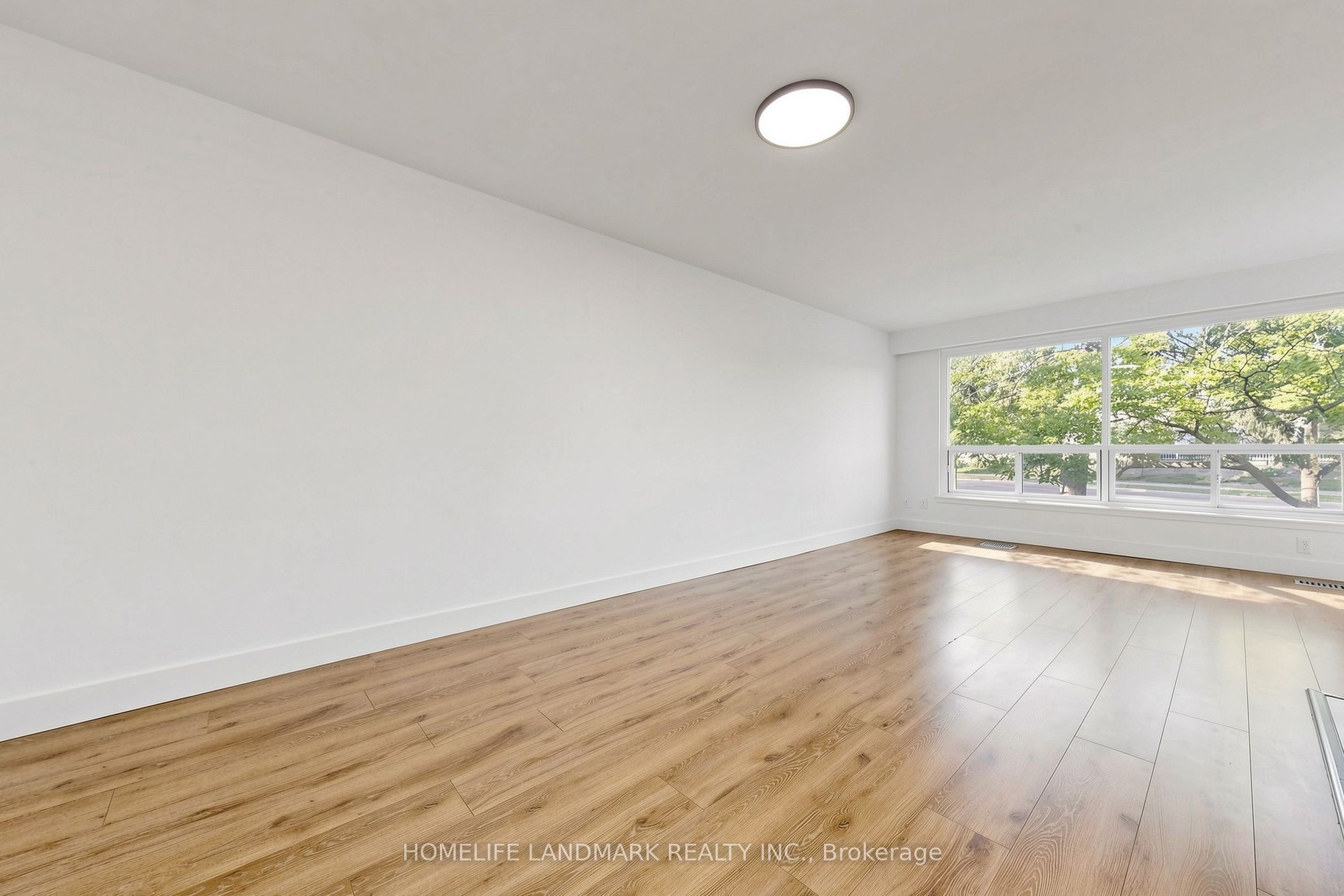 26 Fenside Drive Property Photo 5