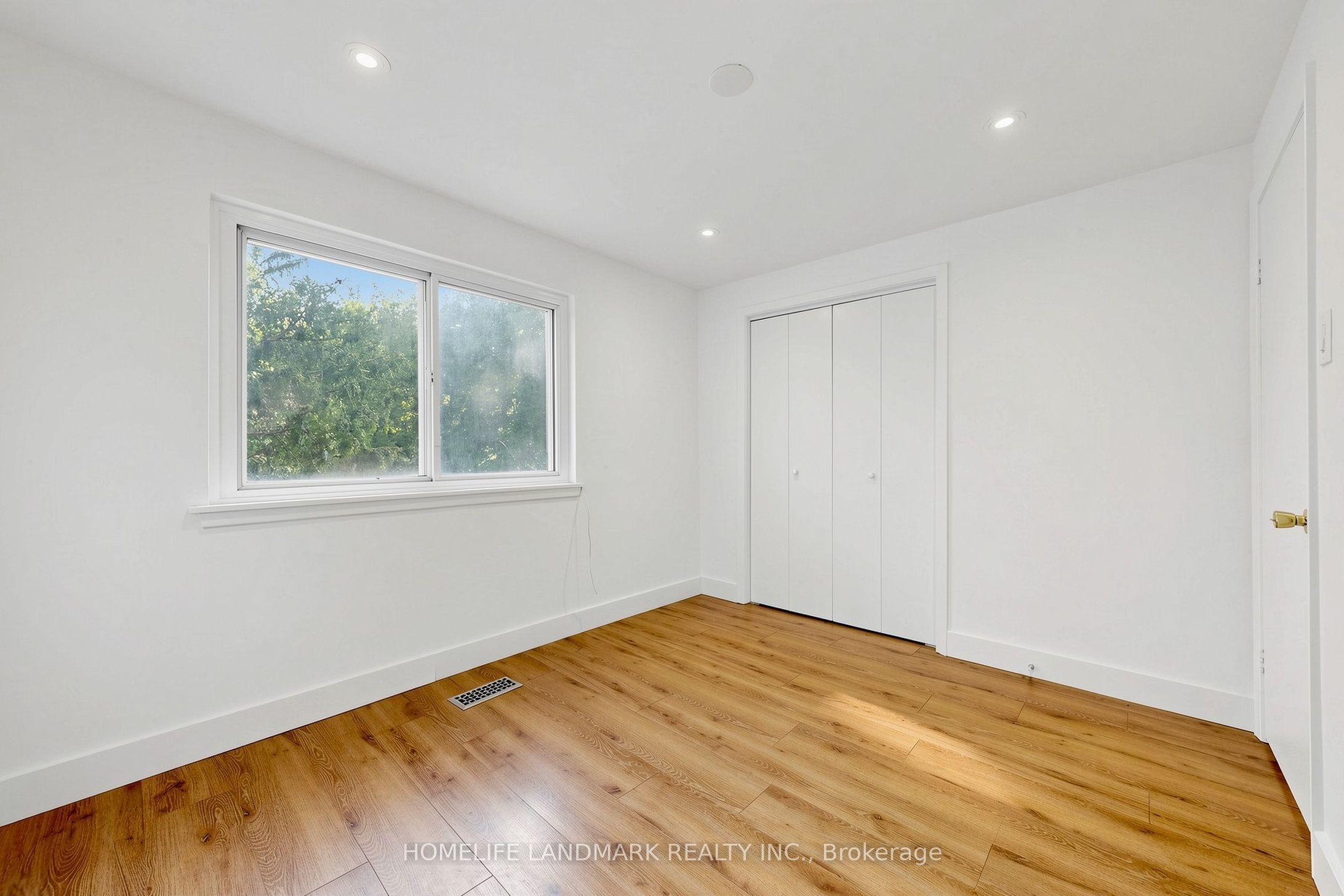 26 Fenside Drive Property Photo 14