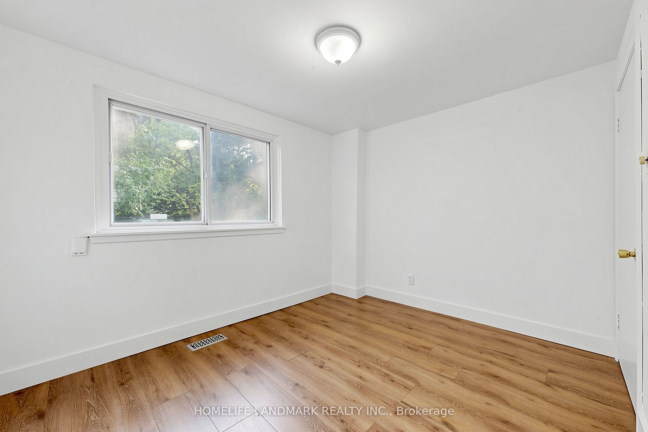 26 Fenside Drive Property Photo 20