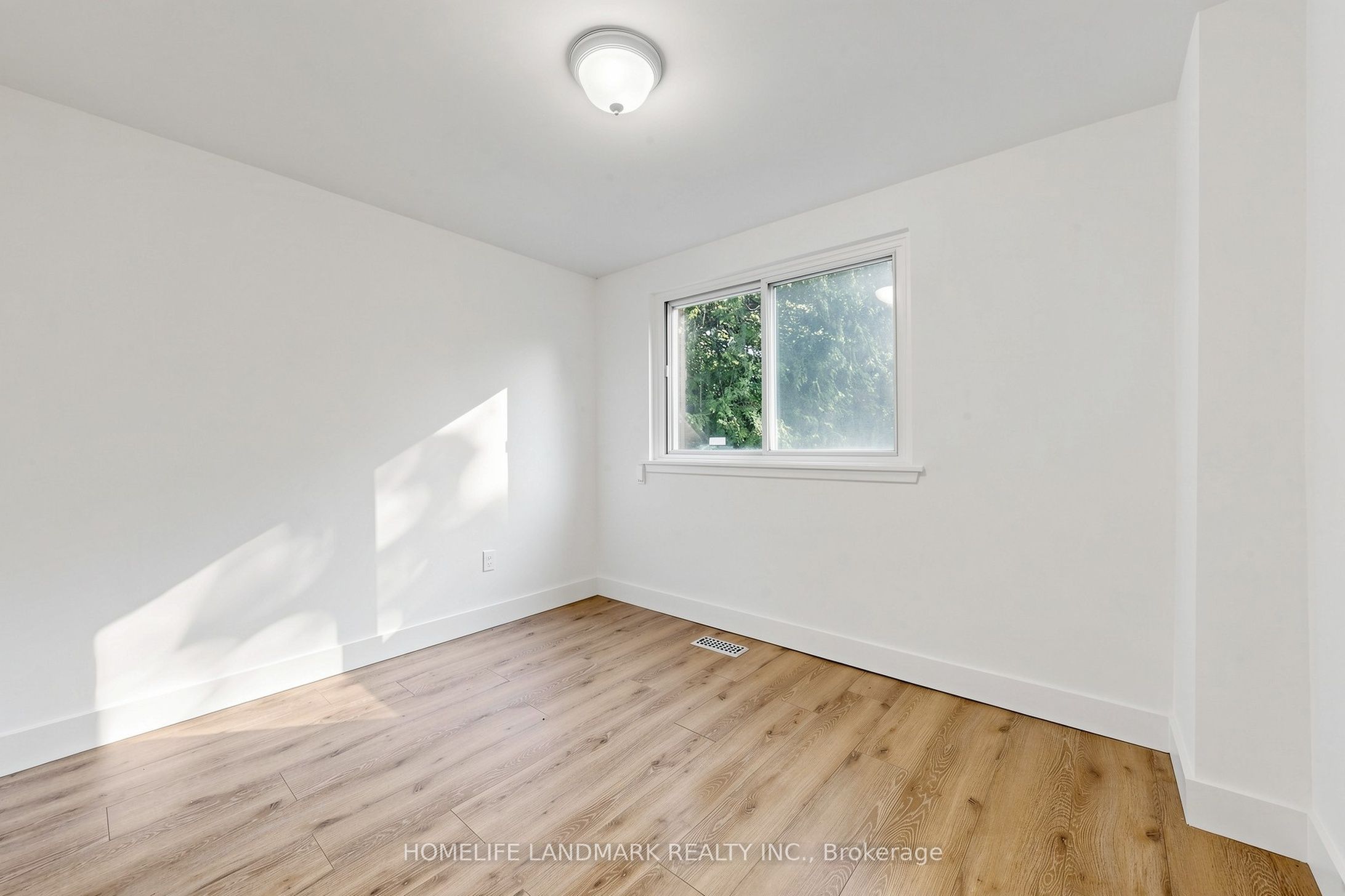 26 Fenside Drive Property Photo 21