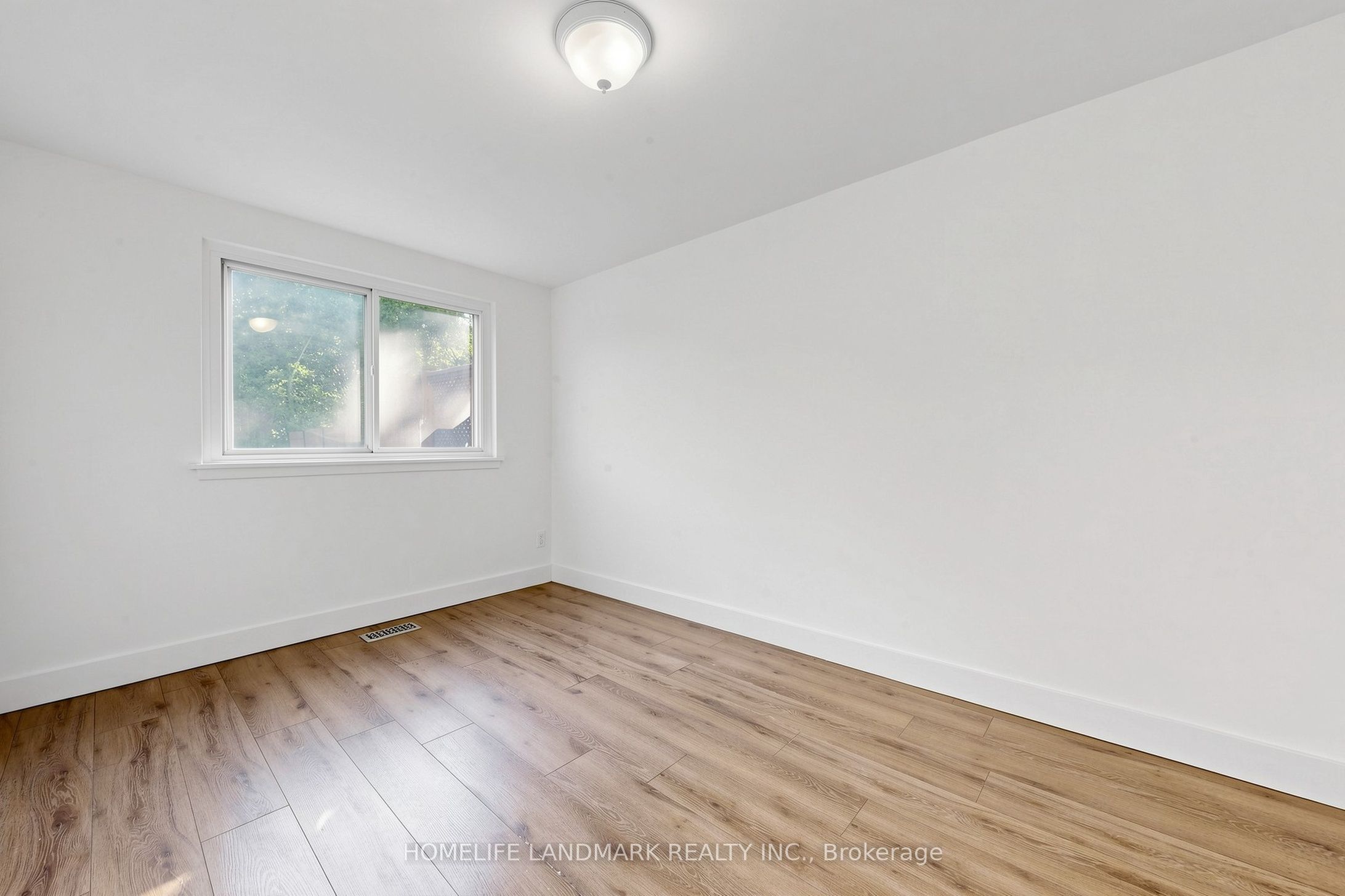 26 Fenside Drive Property Photo 26
