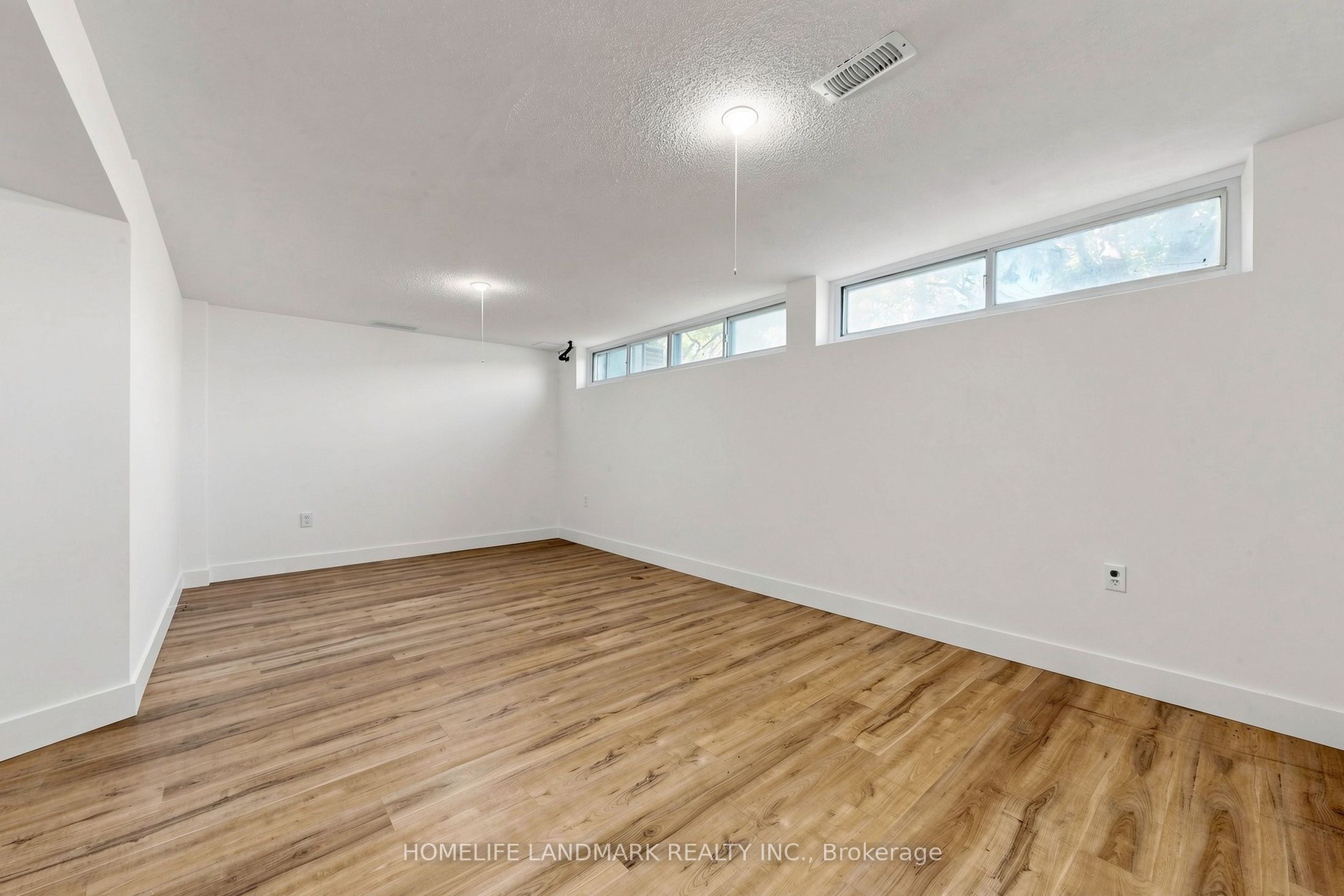 26 Fenside Drive Property Photo 31