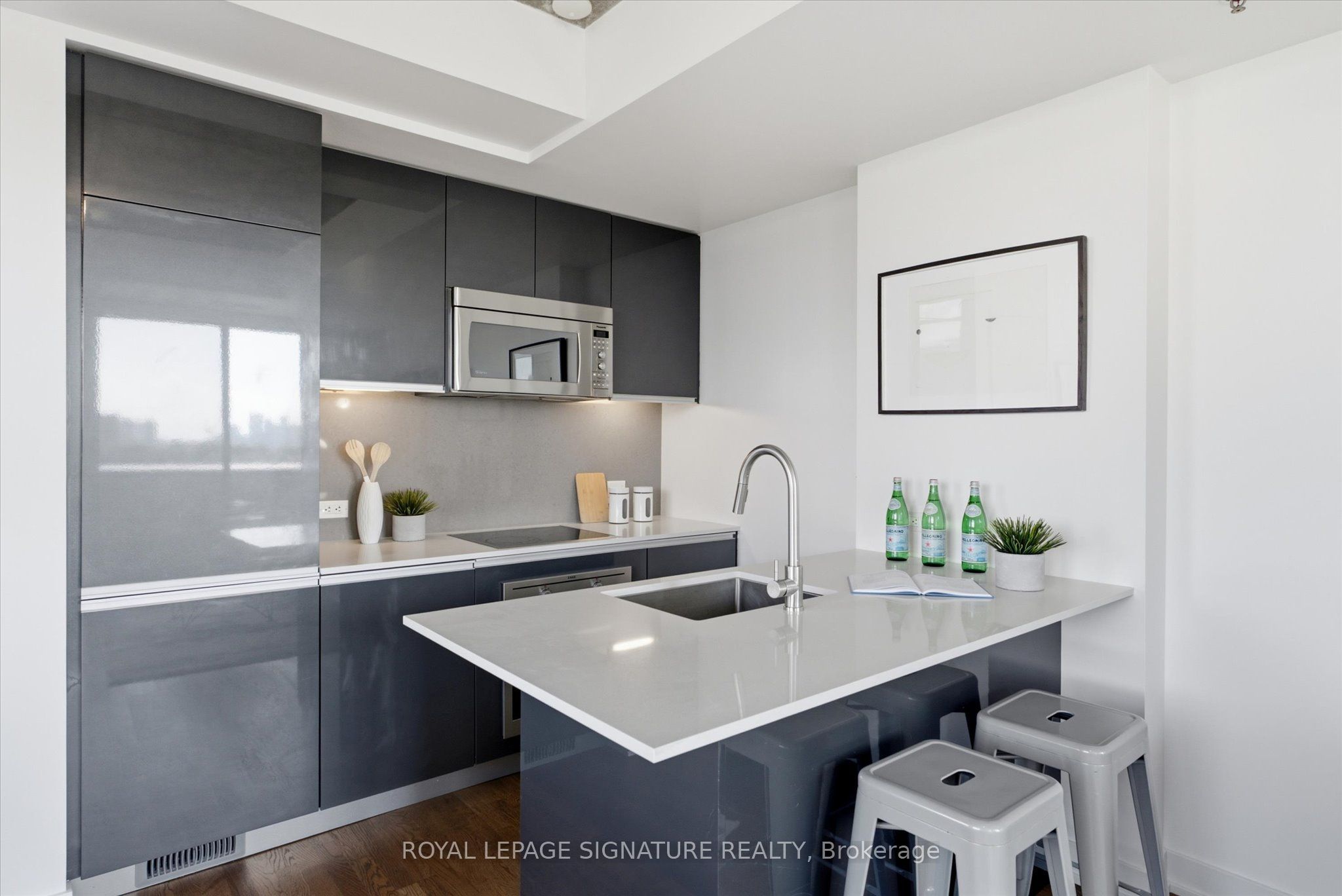 20 Minowan Miikan Lane 921 Property Photo 7