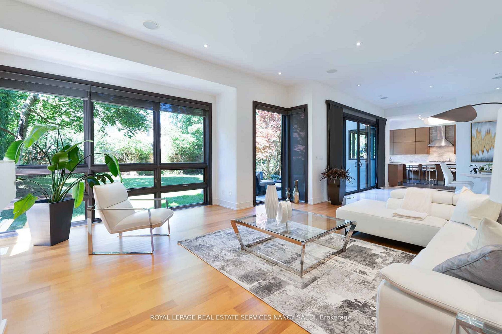 12 York Road Property Photo 2